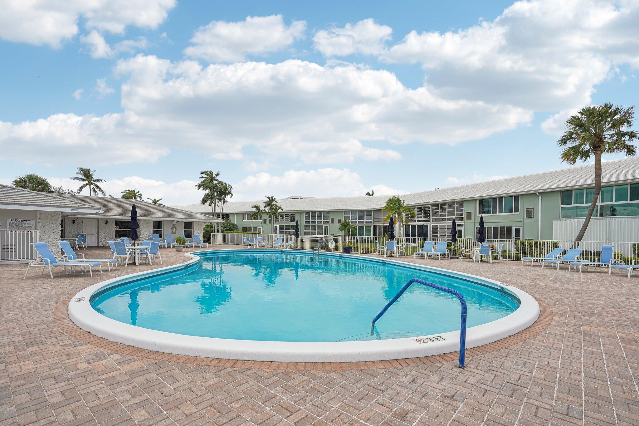 5540 N Ocean #212, Ocean Ridge FL 33435