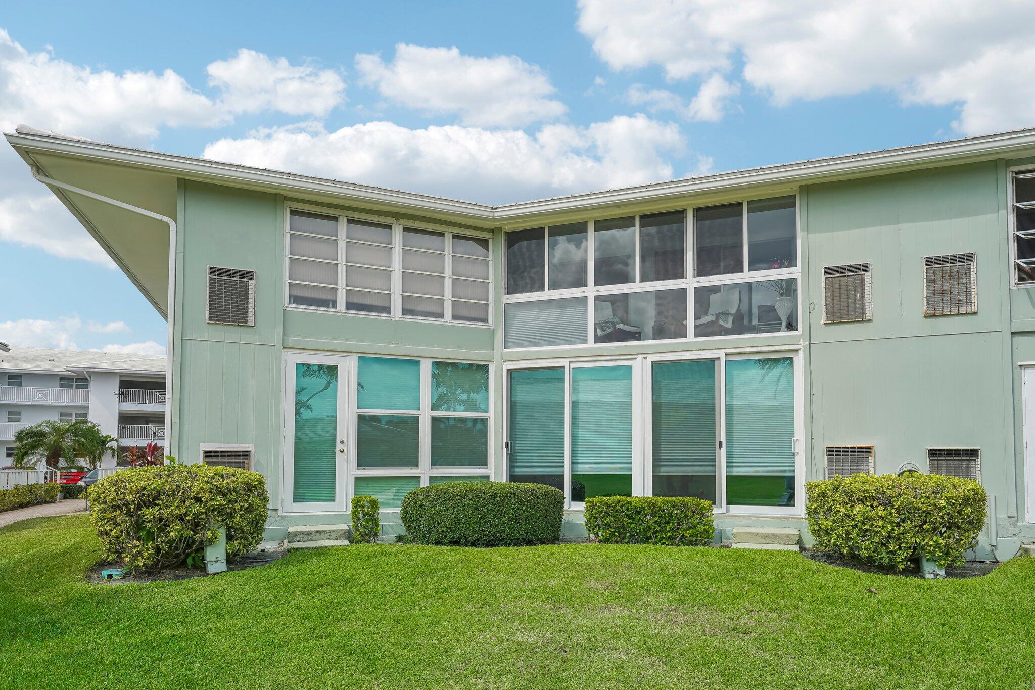 5540 N Ocean #212, Ocean Ridge FL 33435