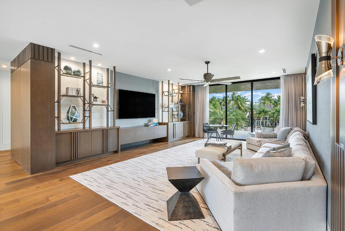 298 W Key Palm, Boca Raton FL 33432