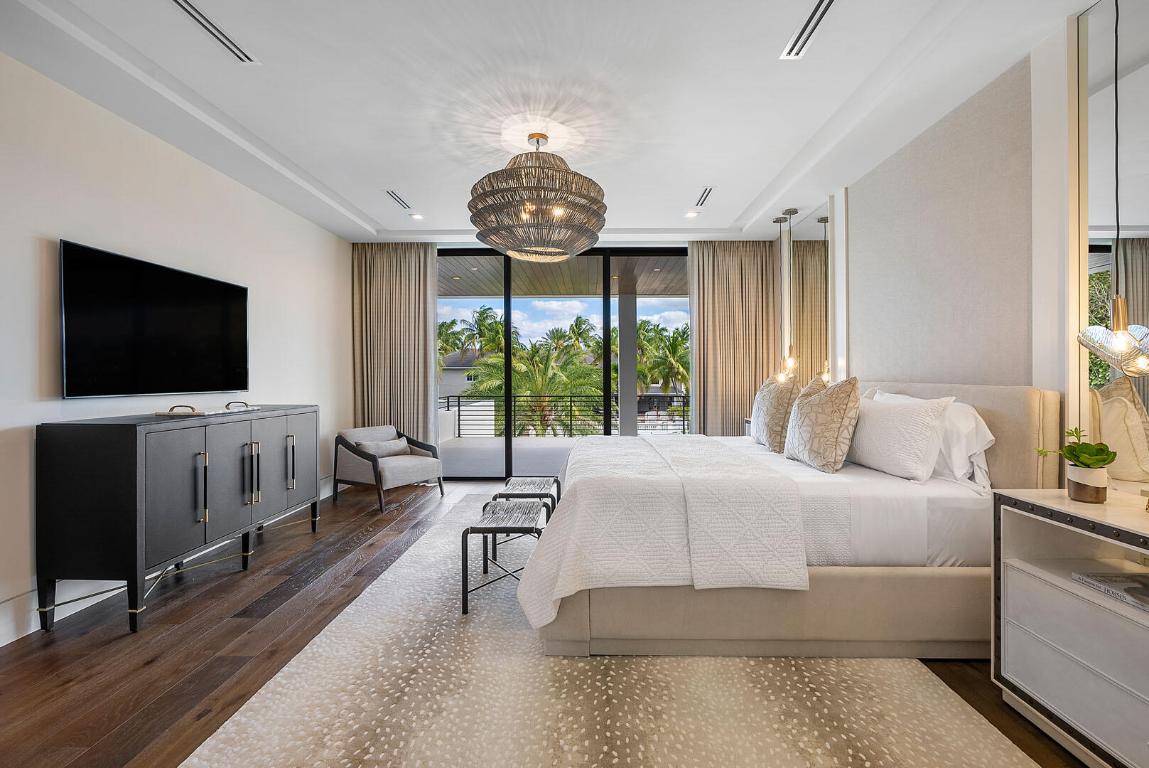 298 W Key Palm, Boca Raton FL 33432