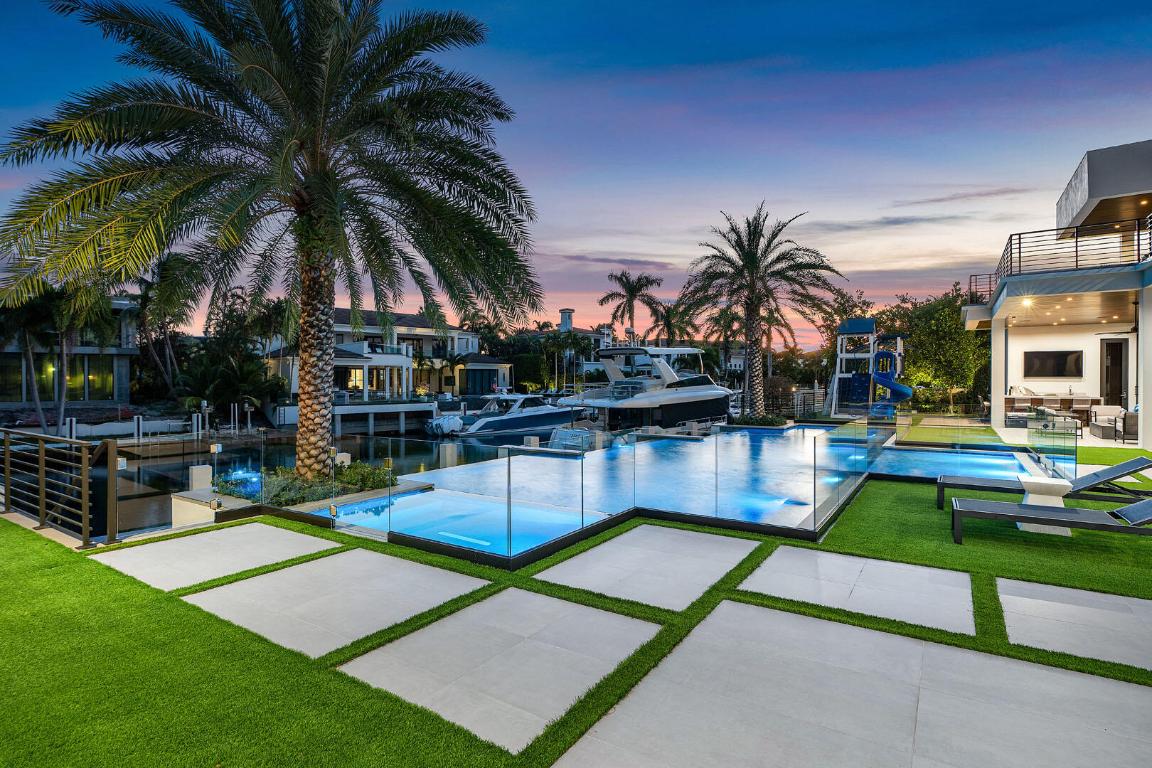 298 W Key Palm, Boca Raton FL 33432