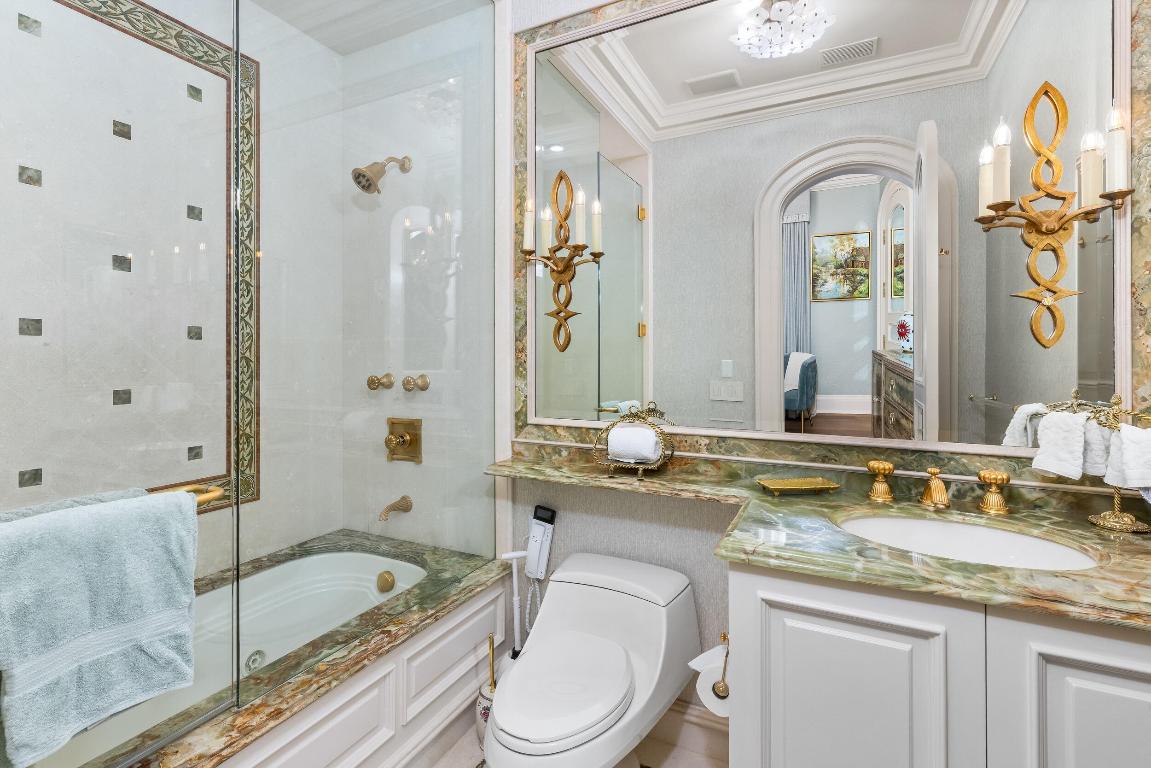 136 Bears Club, Jupiter FL 33477