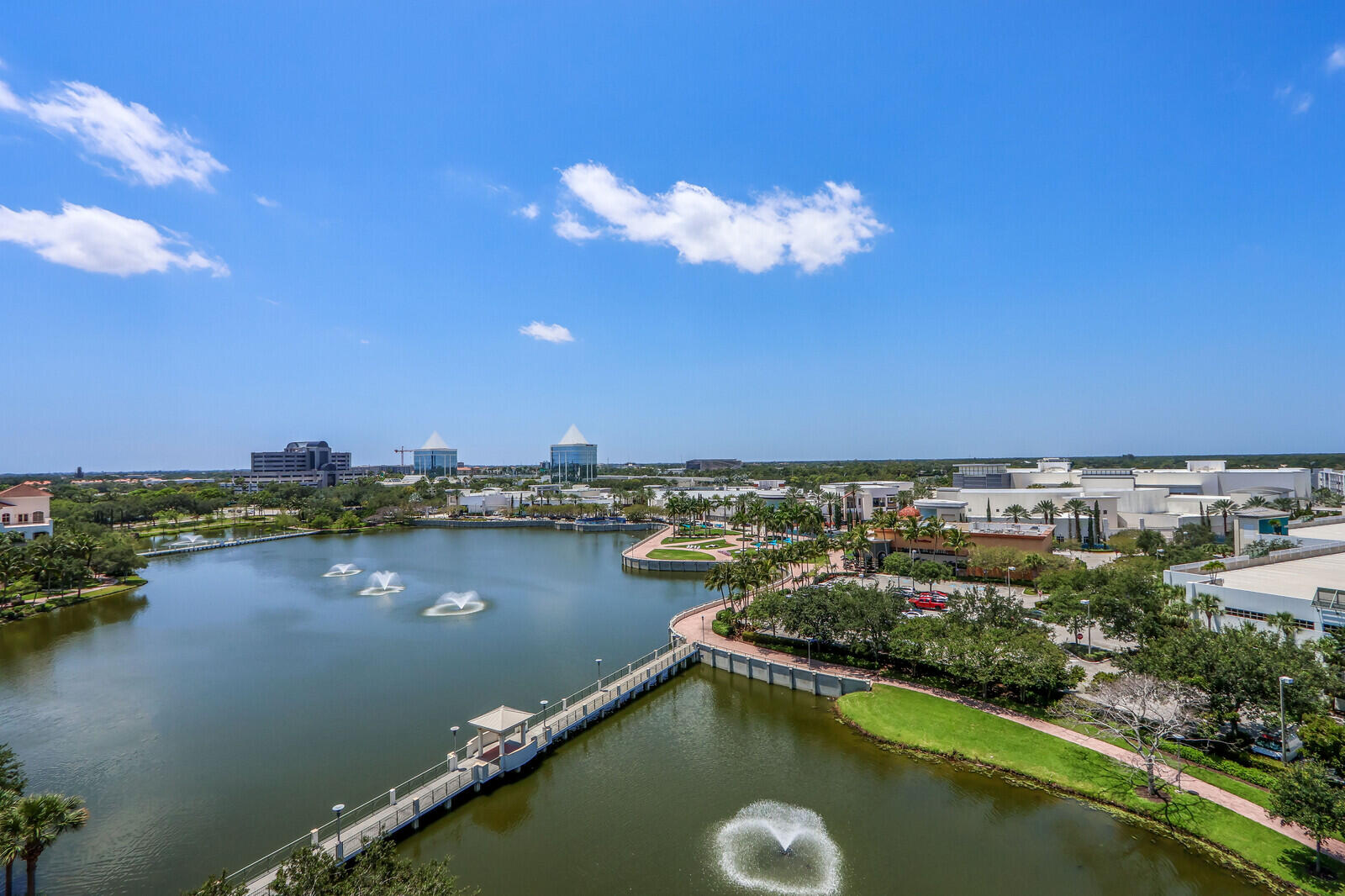 3620 Gardens #802b, Palm Beach Gardens FL 33410