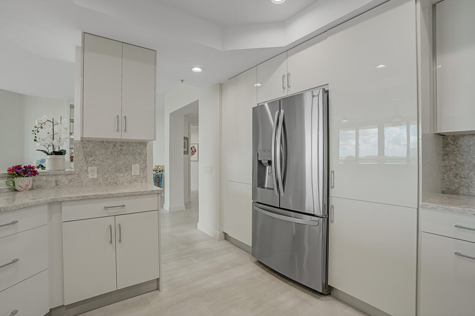 3620 Gardens #802b, Palm Beach Gardens FL 33410