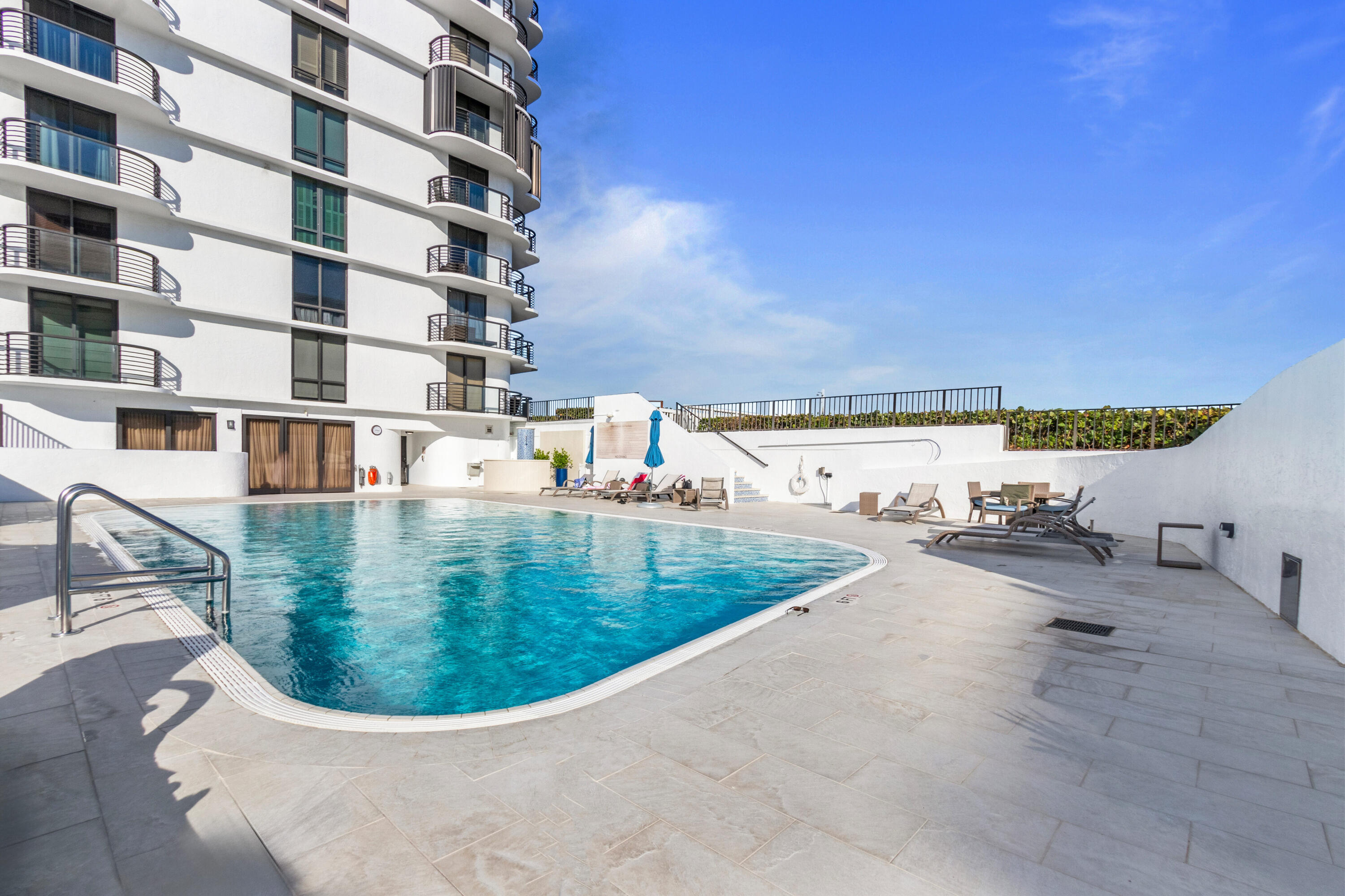 250 S Ocean 4e #4-e, Boca Raton FL 33432