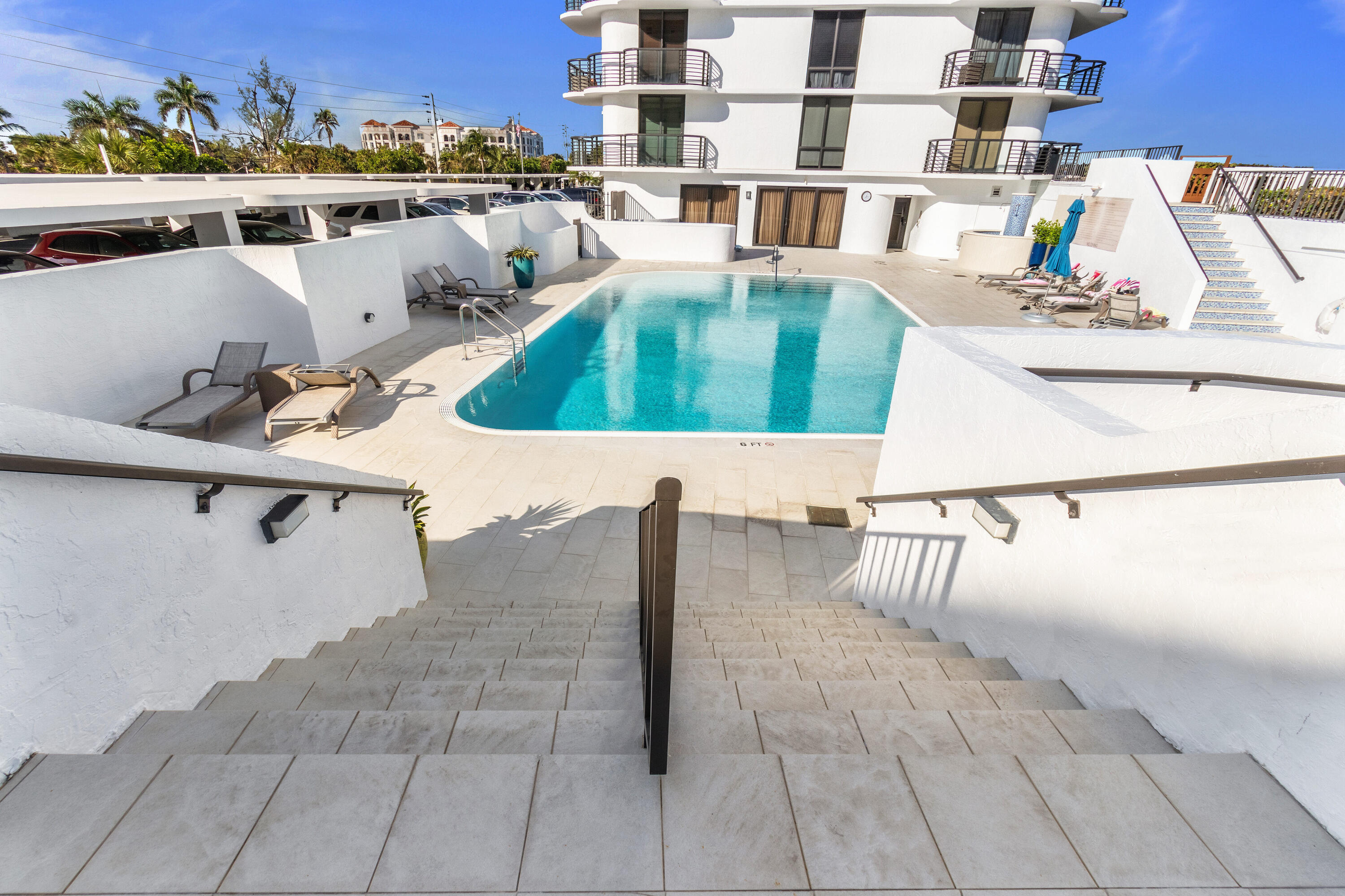 250 S Ocean 4e #4-e, Boca Raton FL 33432