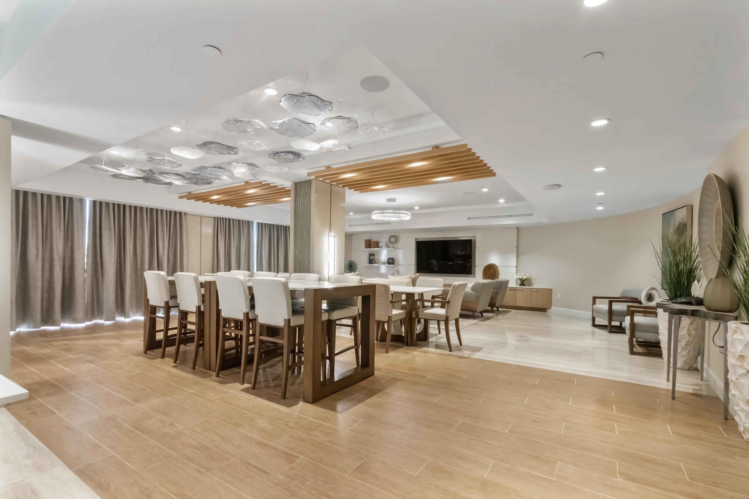 250 S Ocean 4e #4-e, Boca Raton FL 33432