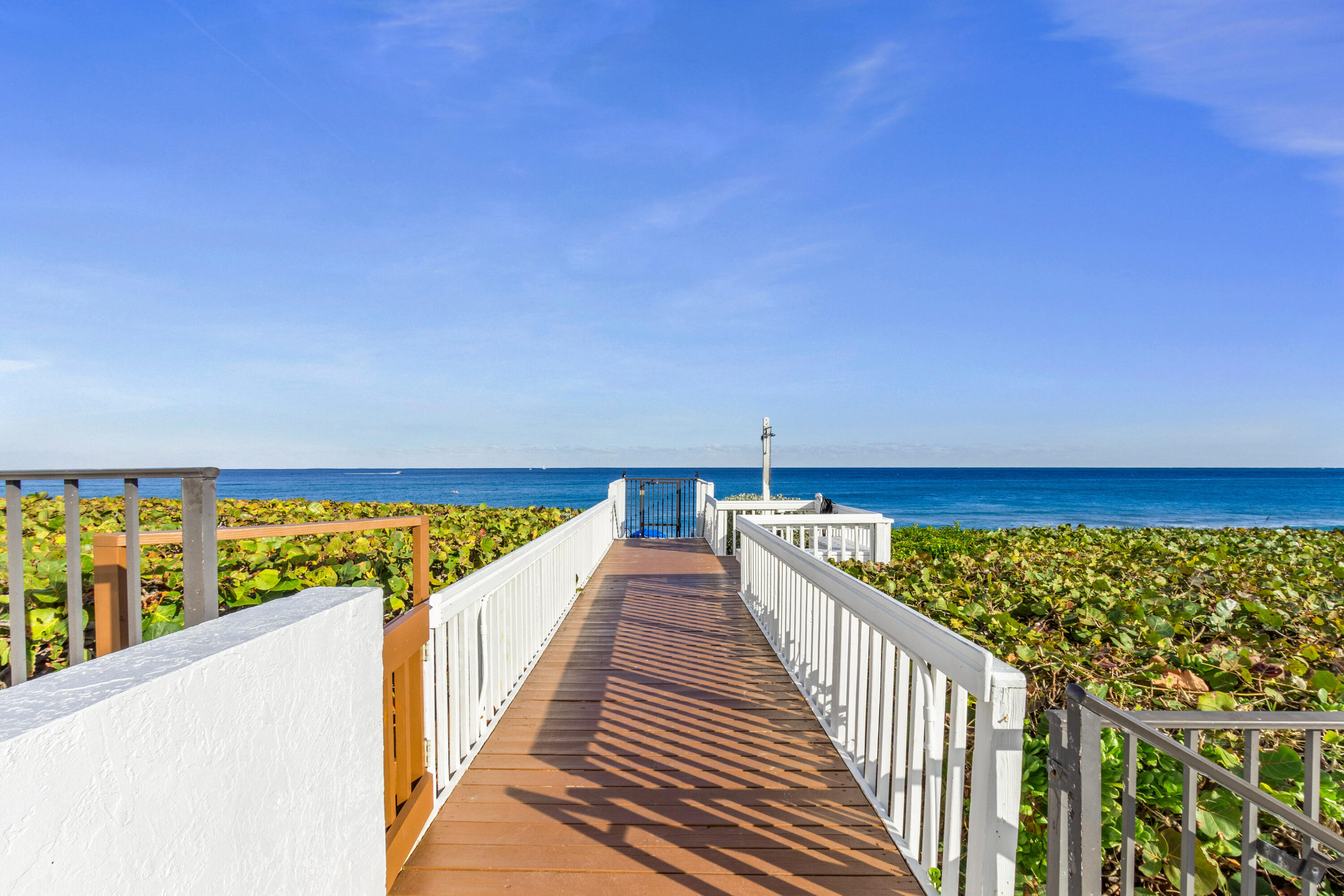 250 S Ocean 4e #4-e, Boca Raton FL 33432