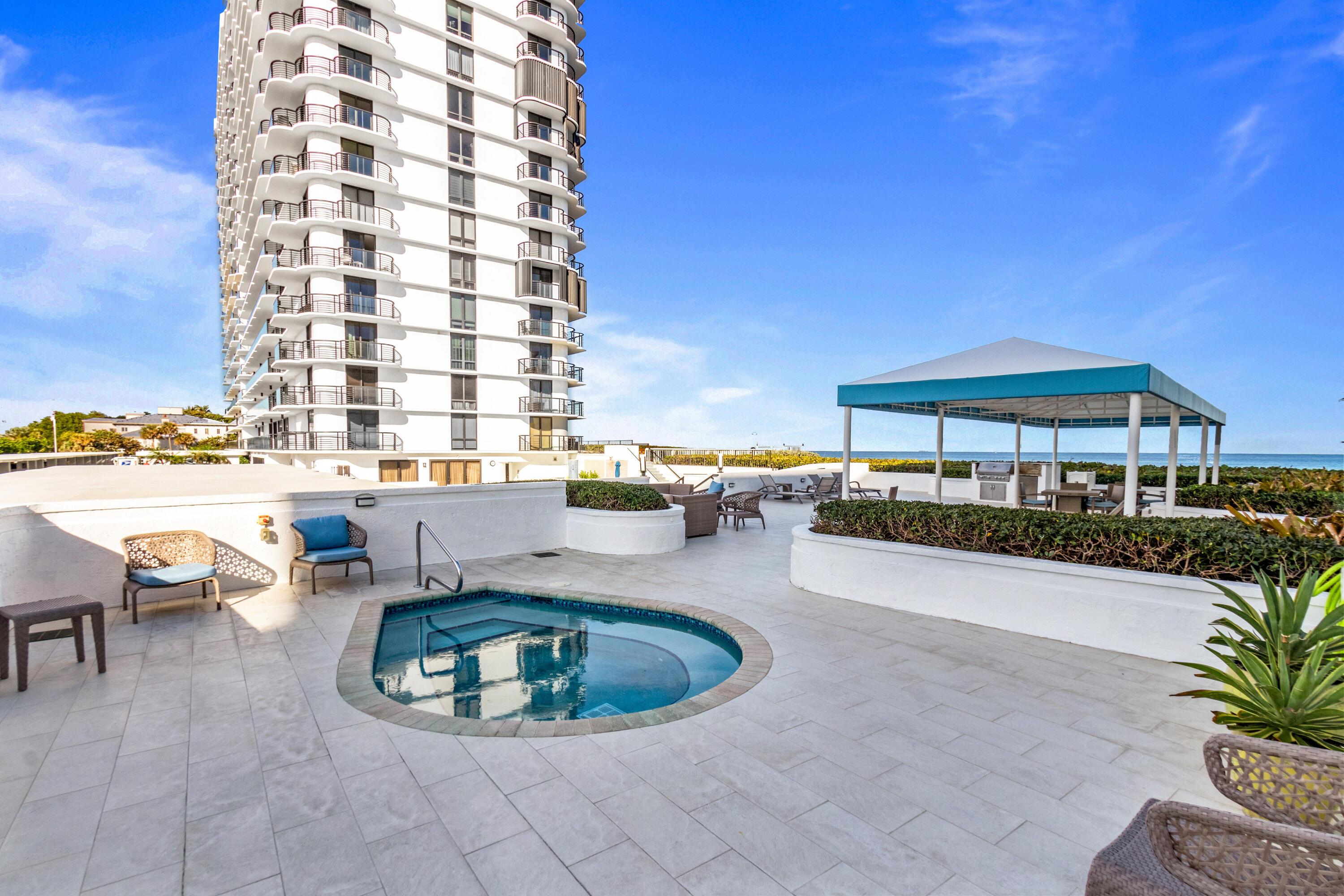 250 S Ocean 4e #4-e, Boca Raton FL 33432