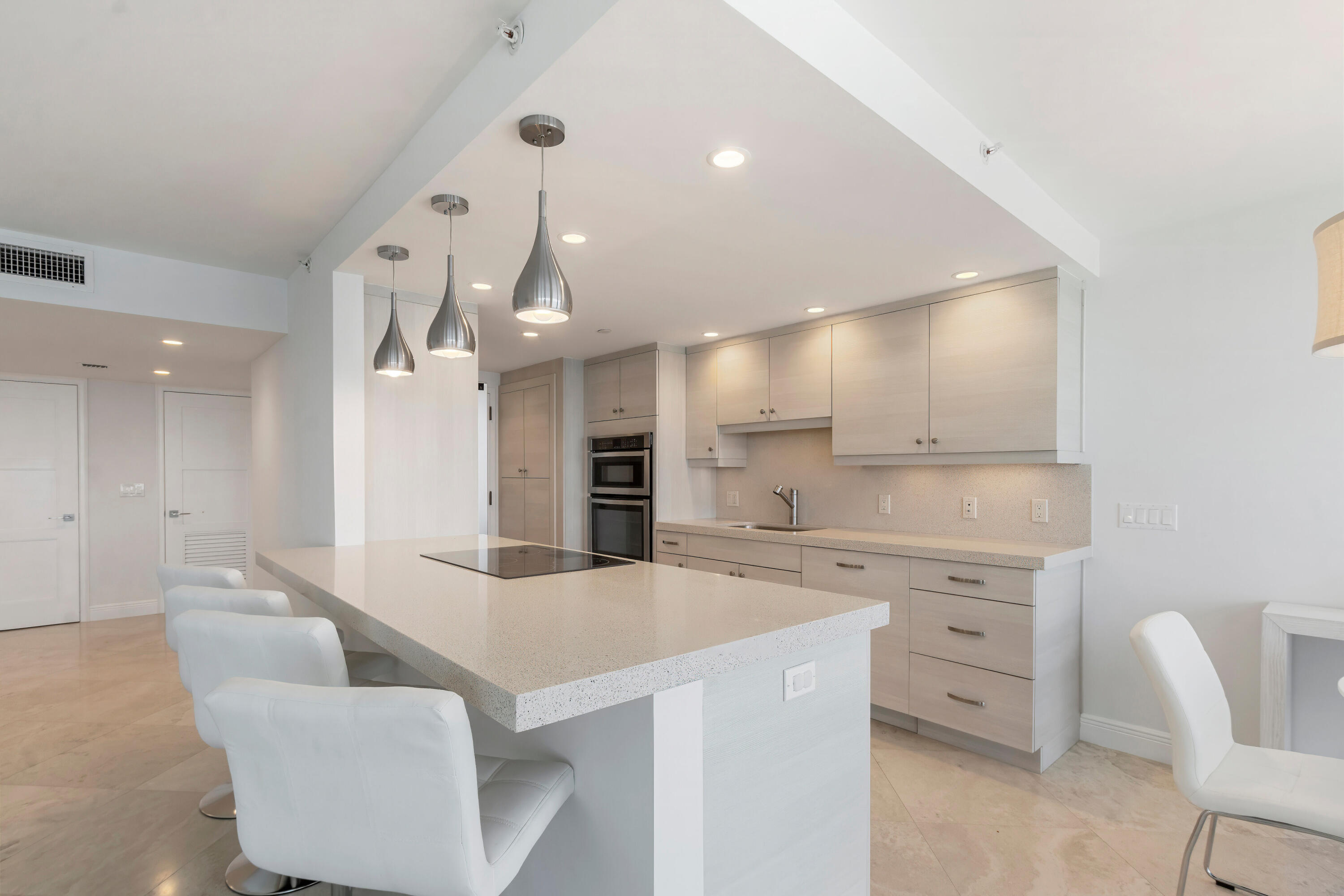 250 S Ocean 4e #4-e, Boca Raton FL 33432