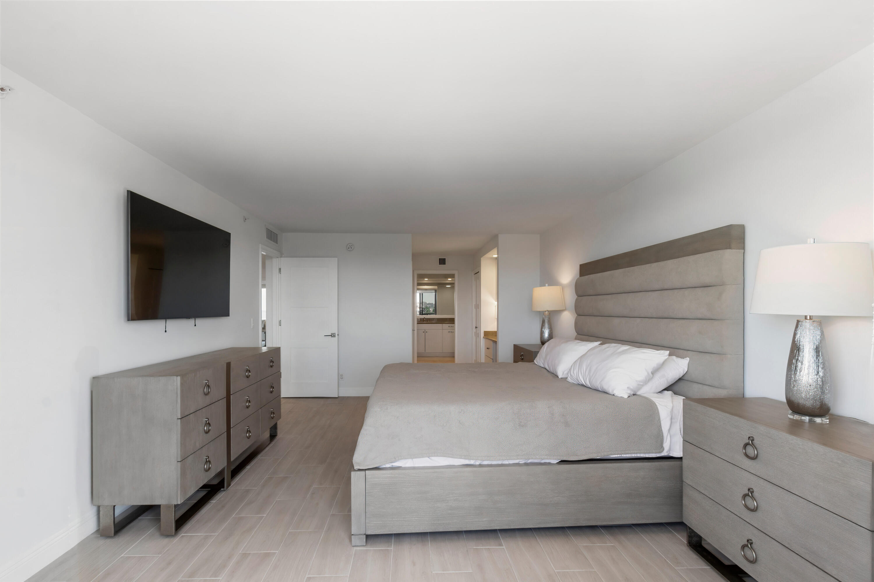 250 S Ocean 4e #4-e, Boca Raton FL 33432