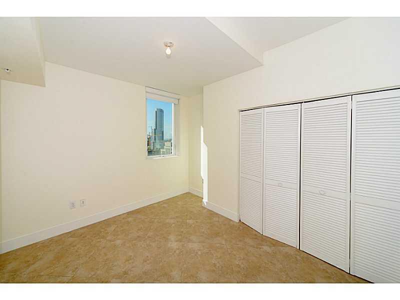 253 NE 2nd #2710, Miami FL 33132
