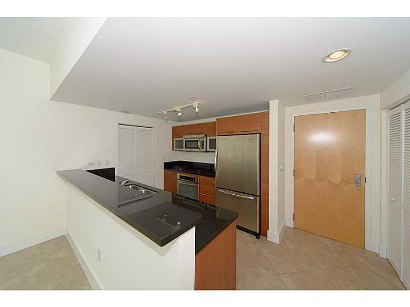 253 NE 2nd #2710, Miami FL 33132