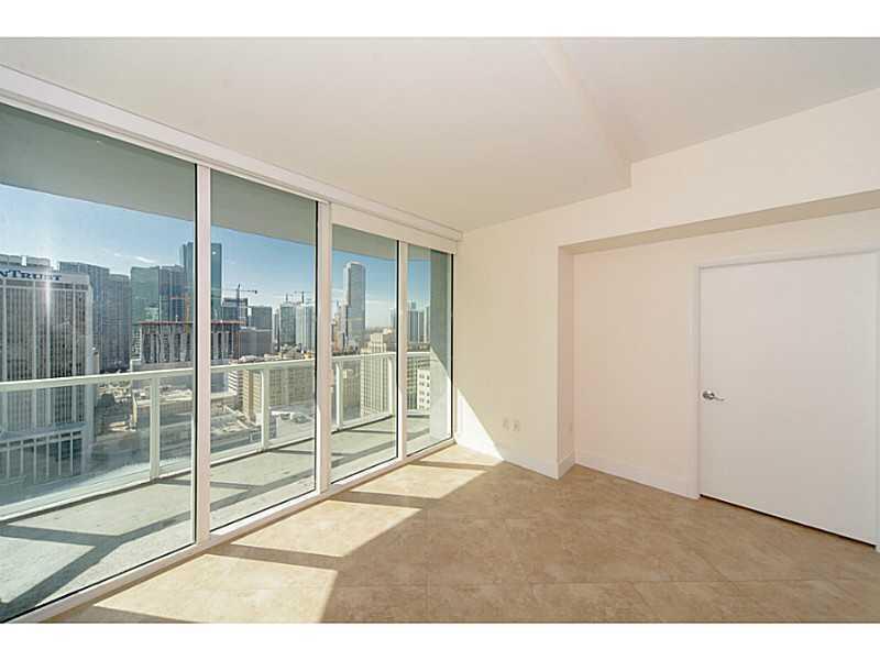 253 NE 2nd #2710, Miami FL 33132