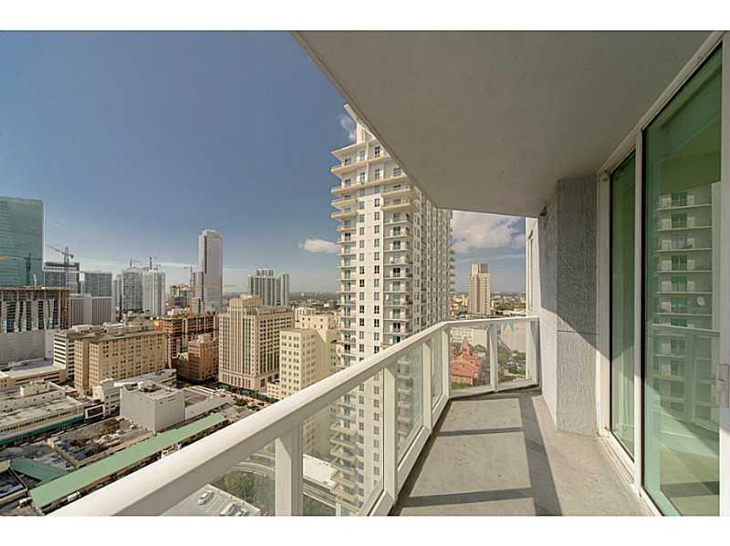 253 NE 2nd #2710, Miami FL 33132