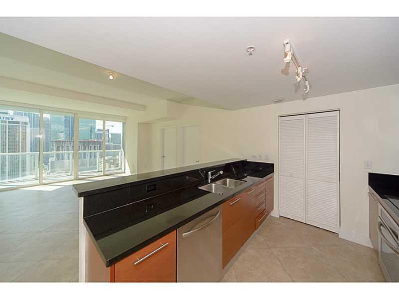 253 NE 2nd #2710, Miami FL 33132