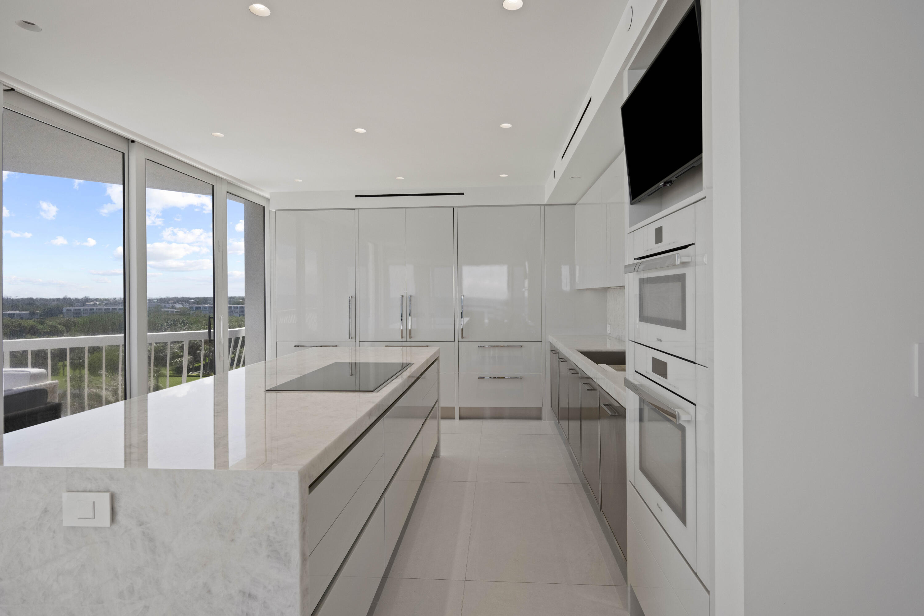2100 S Ocean #408n & Cabana 9n, Palm Beach FL 33480