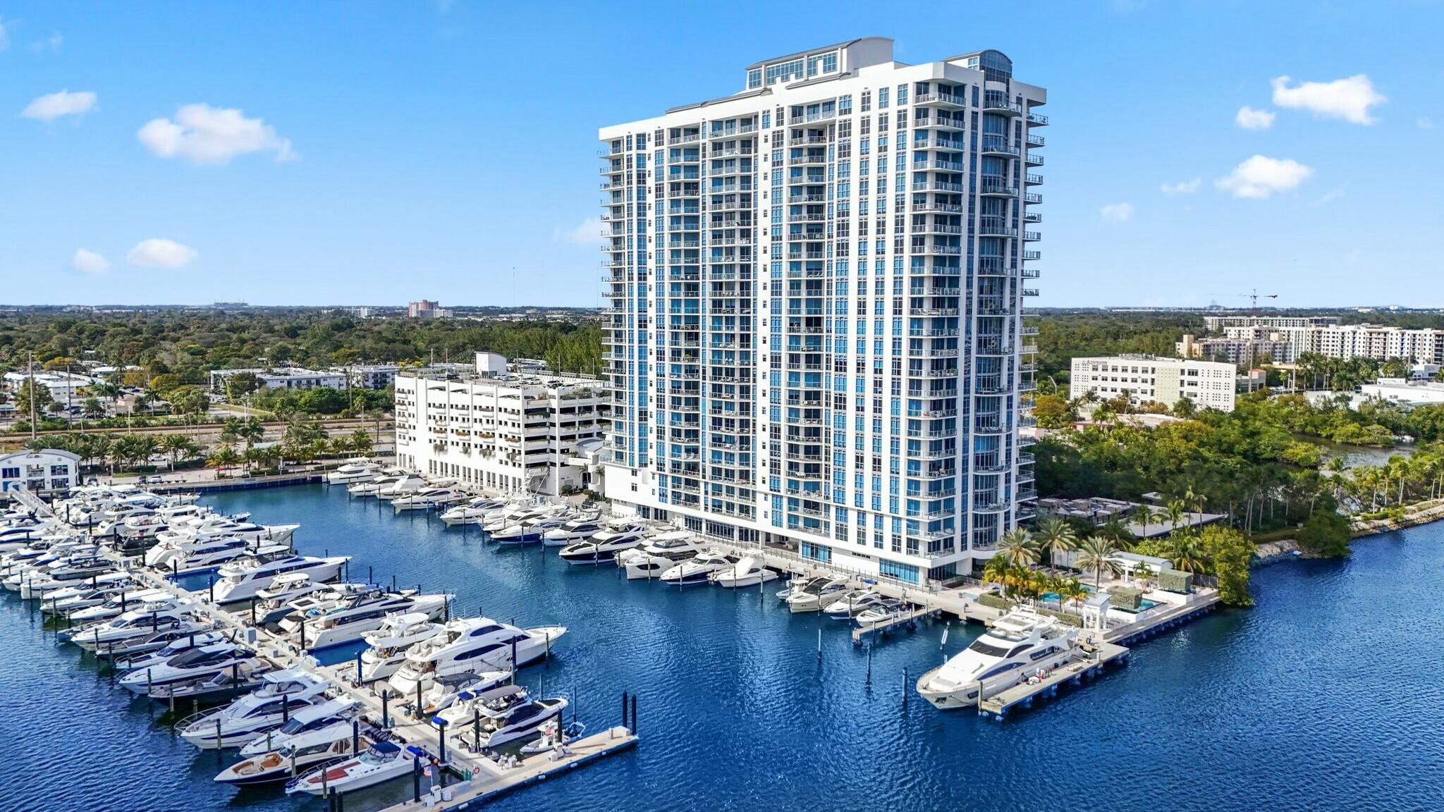 17301 Biscayne #707, North Miami Beach FL 33160