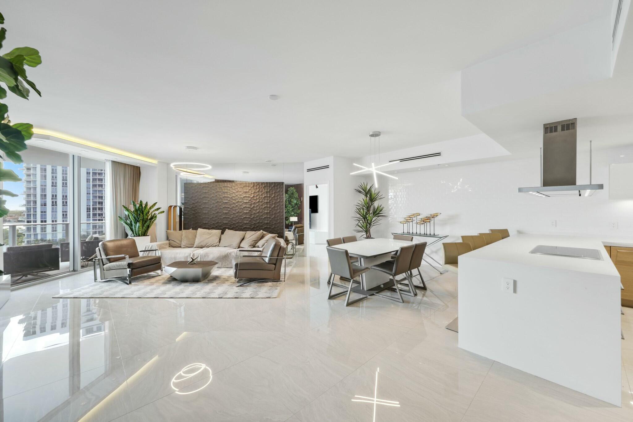17301 Biscayne #707, North Miami Beach FL 33160