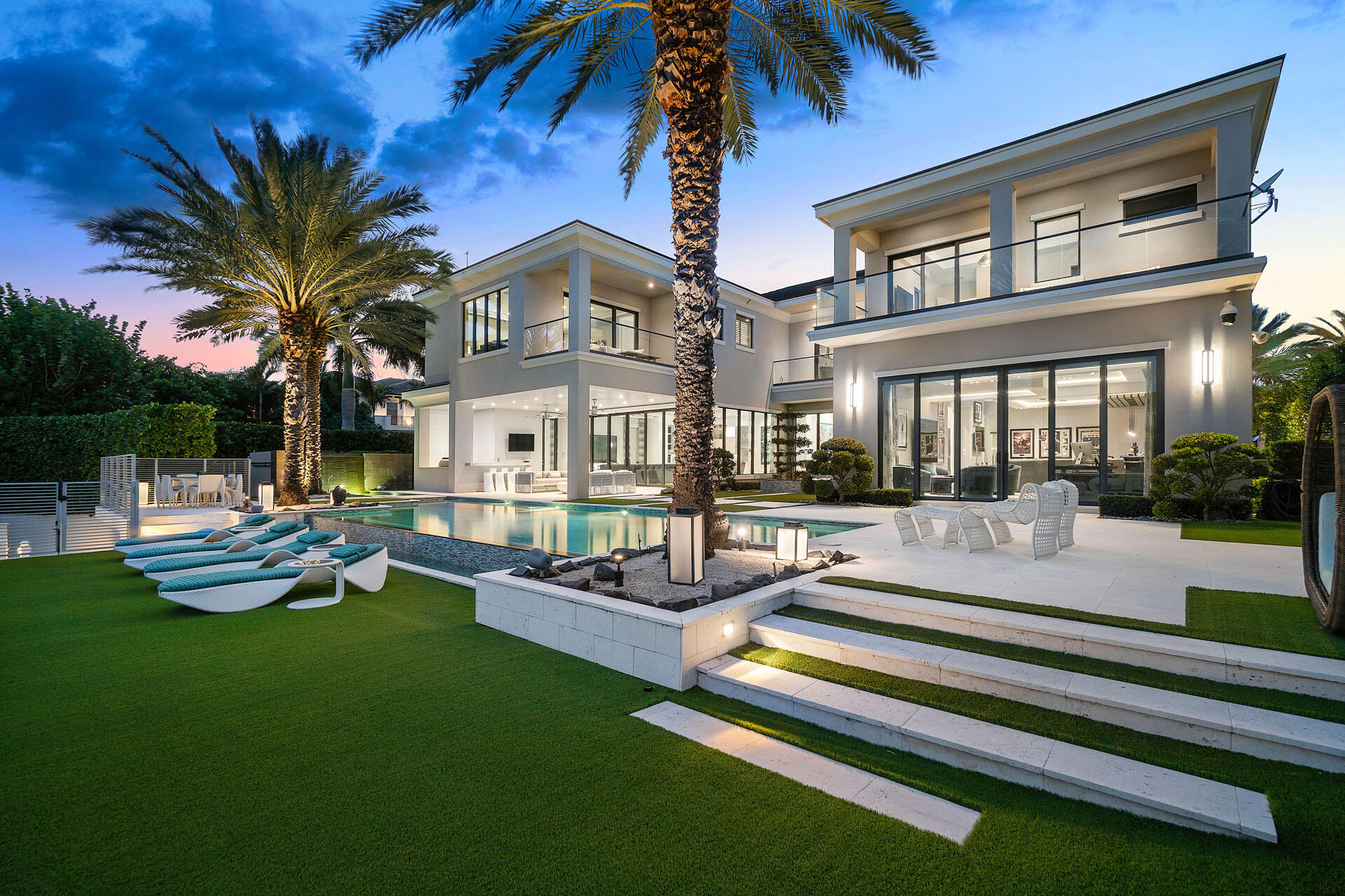 290 S Maya Palm, Boca Raton FL 33432