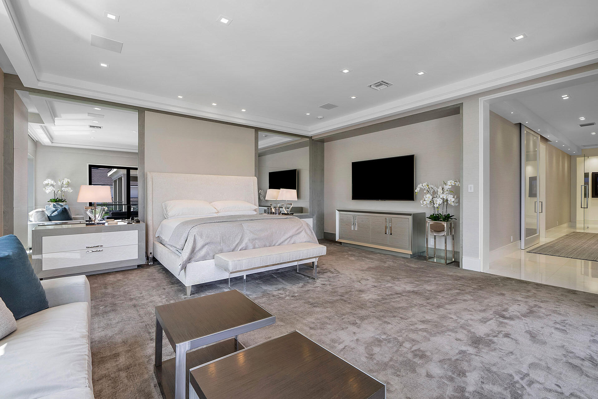 290 S Maya Palm, Boca Raton FL 33432