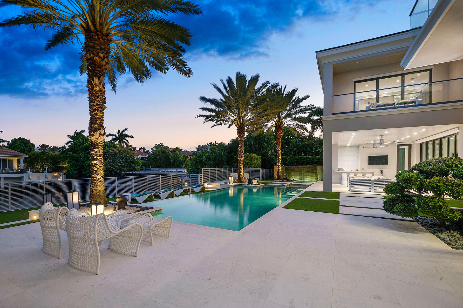 290 S Maya Palm, Boca Raton FL 33432