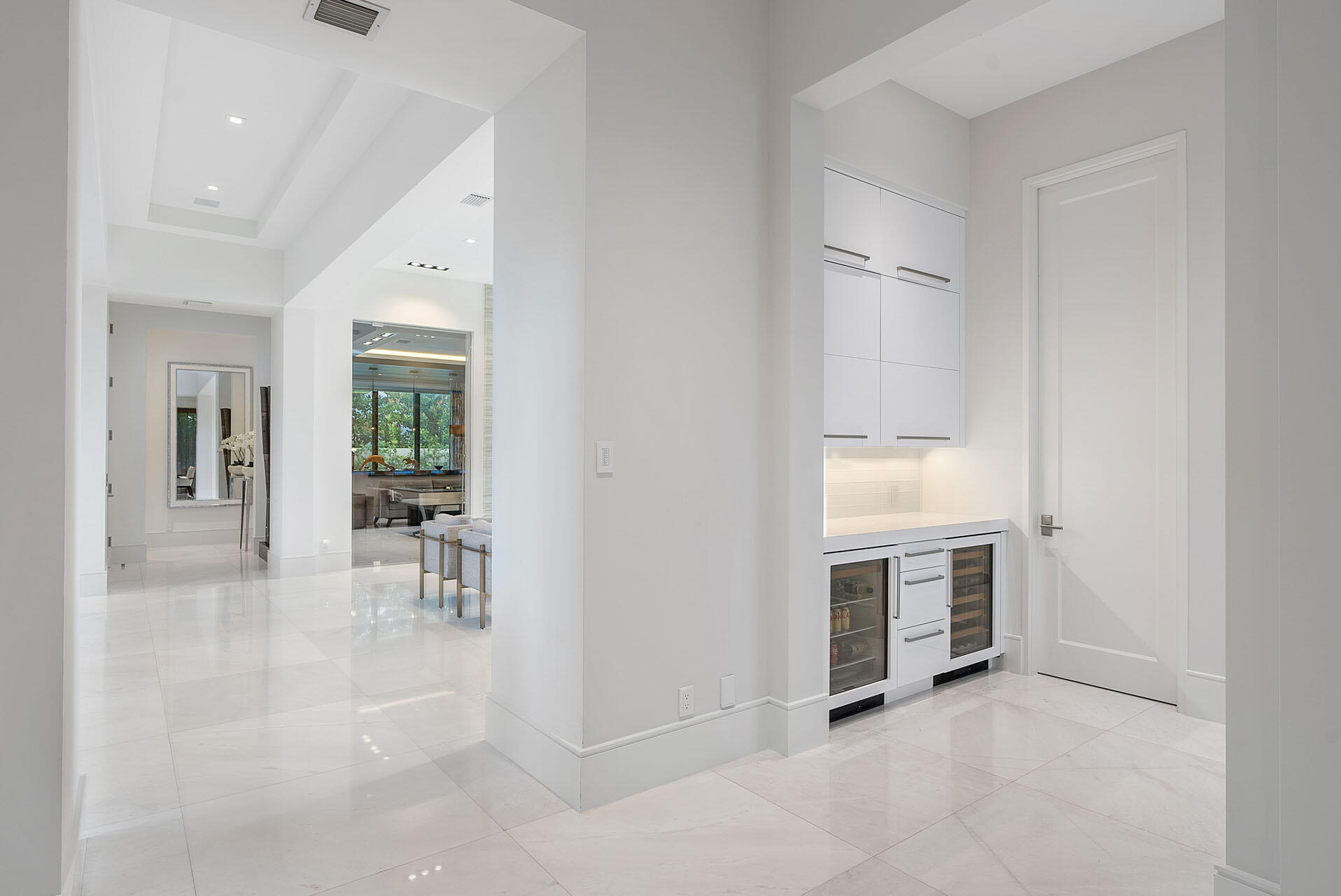 290 S Maya Palm, Boca Raton FL 33432