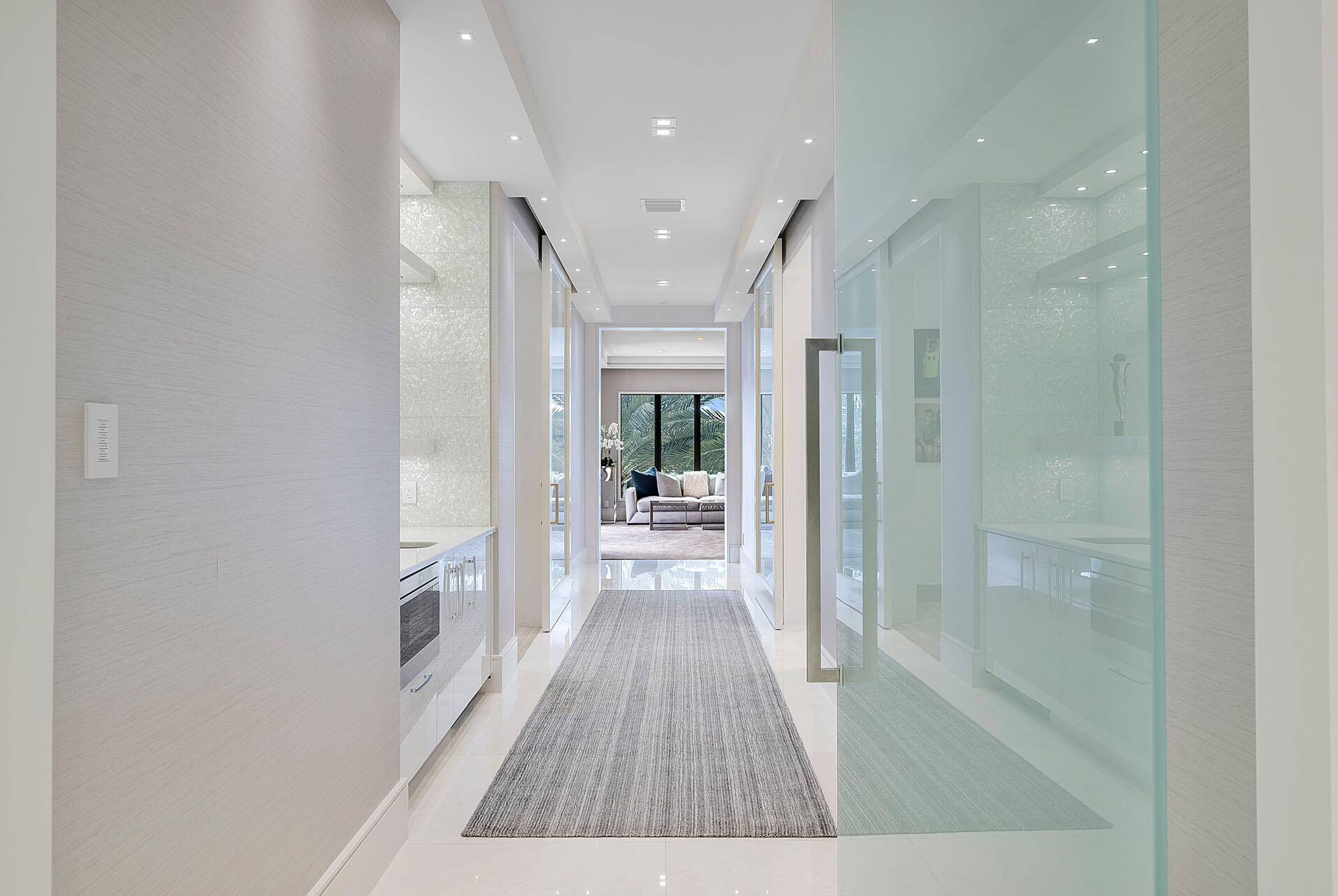 290 S Maya Palm, Boca Raton FL 33432