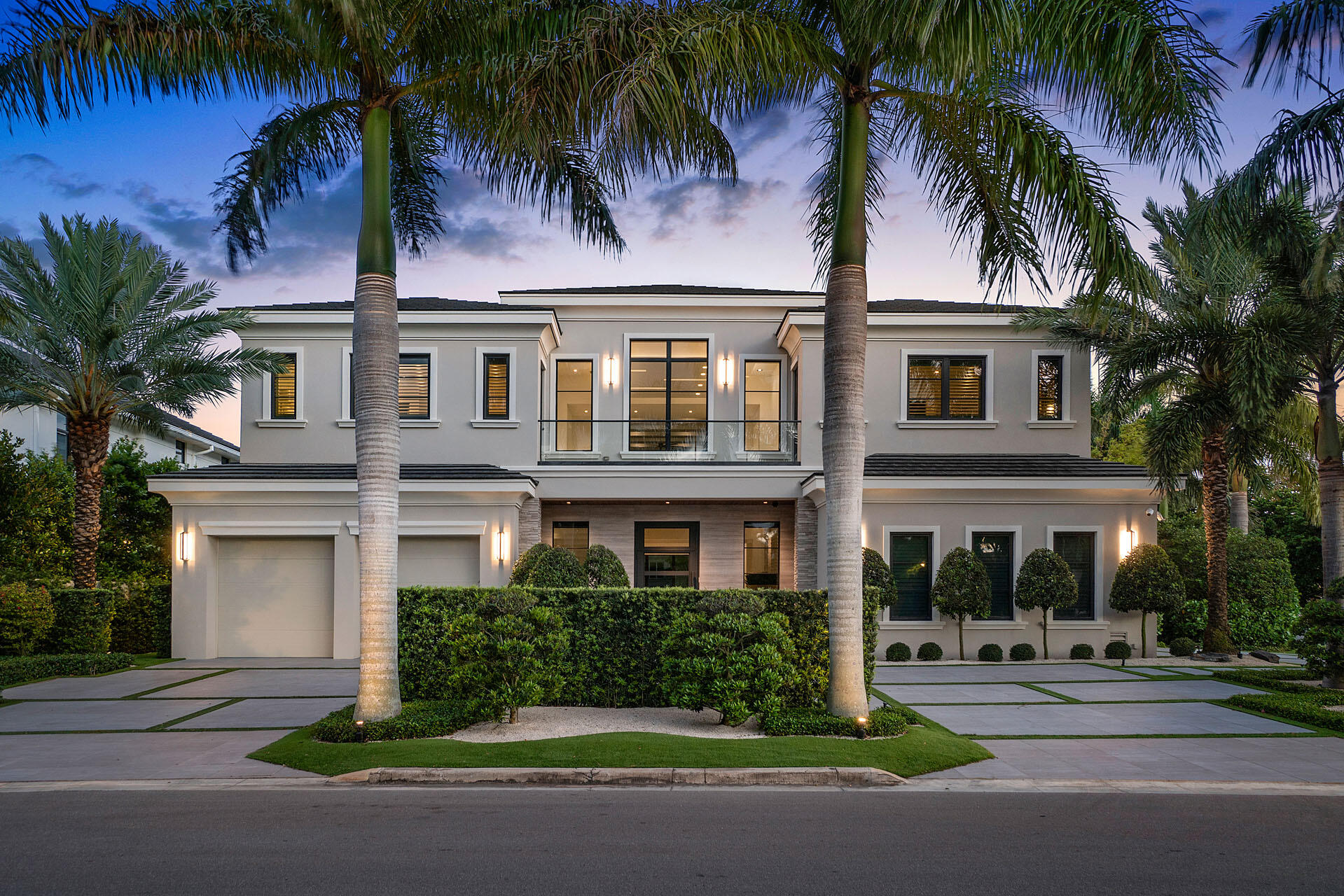 290 S Maya Palm, Boca Raton FL 33432