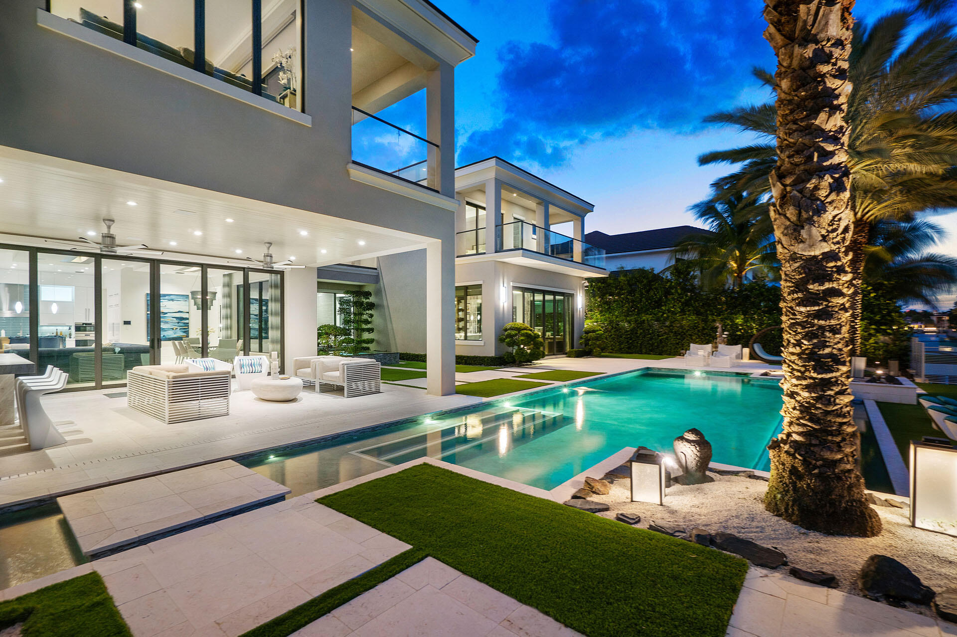 290 S Maya Palm, Boca Raton FL 33432
