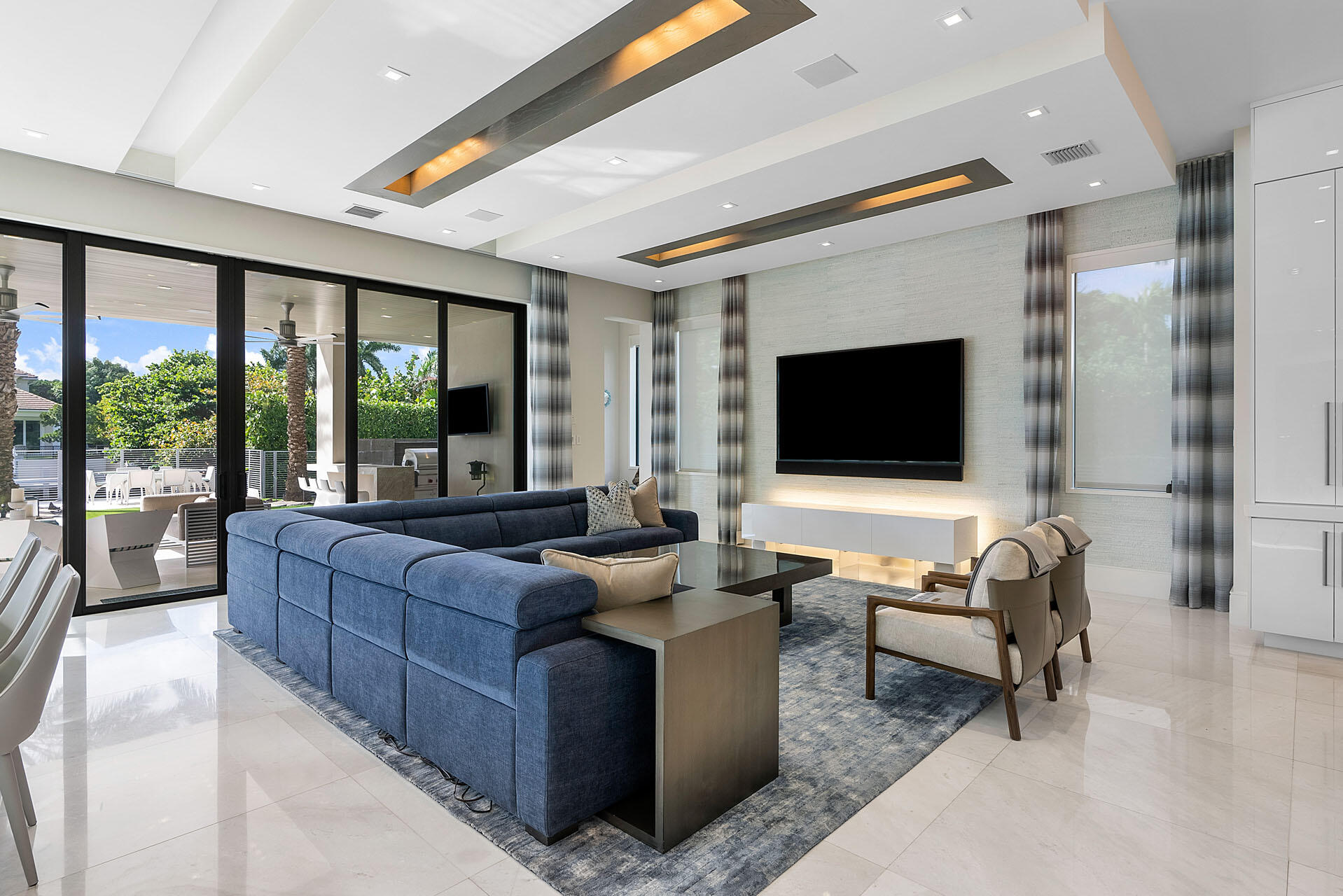290 S Maya Palm, Boca Raton FL 33432