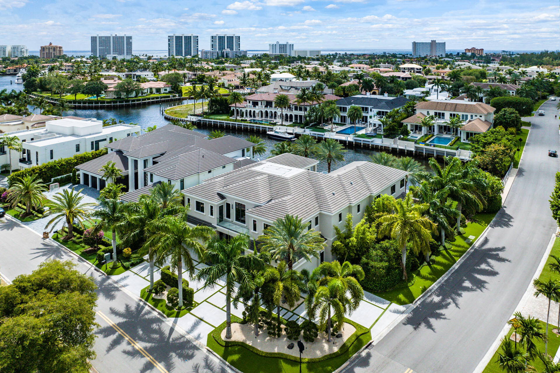 290 S Maya Palm, Boca Raton FL 33432