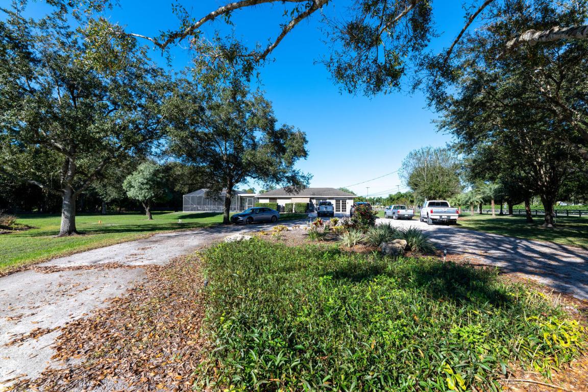 13528 N 6th, Loxahatchee Groves FL 33470