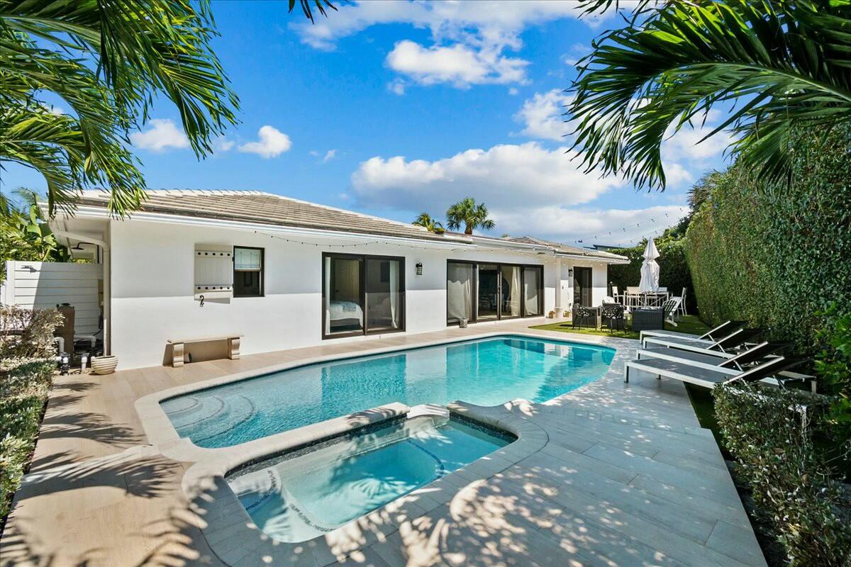27 Ocean, Jupiter FL 33469