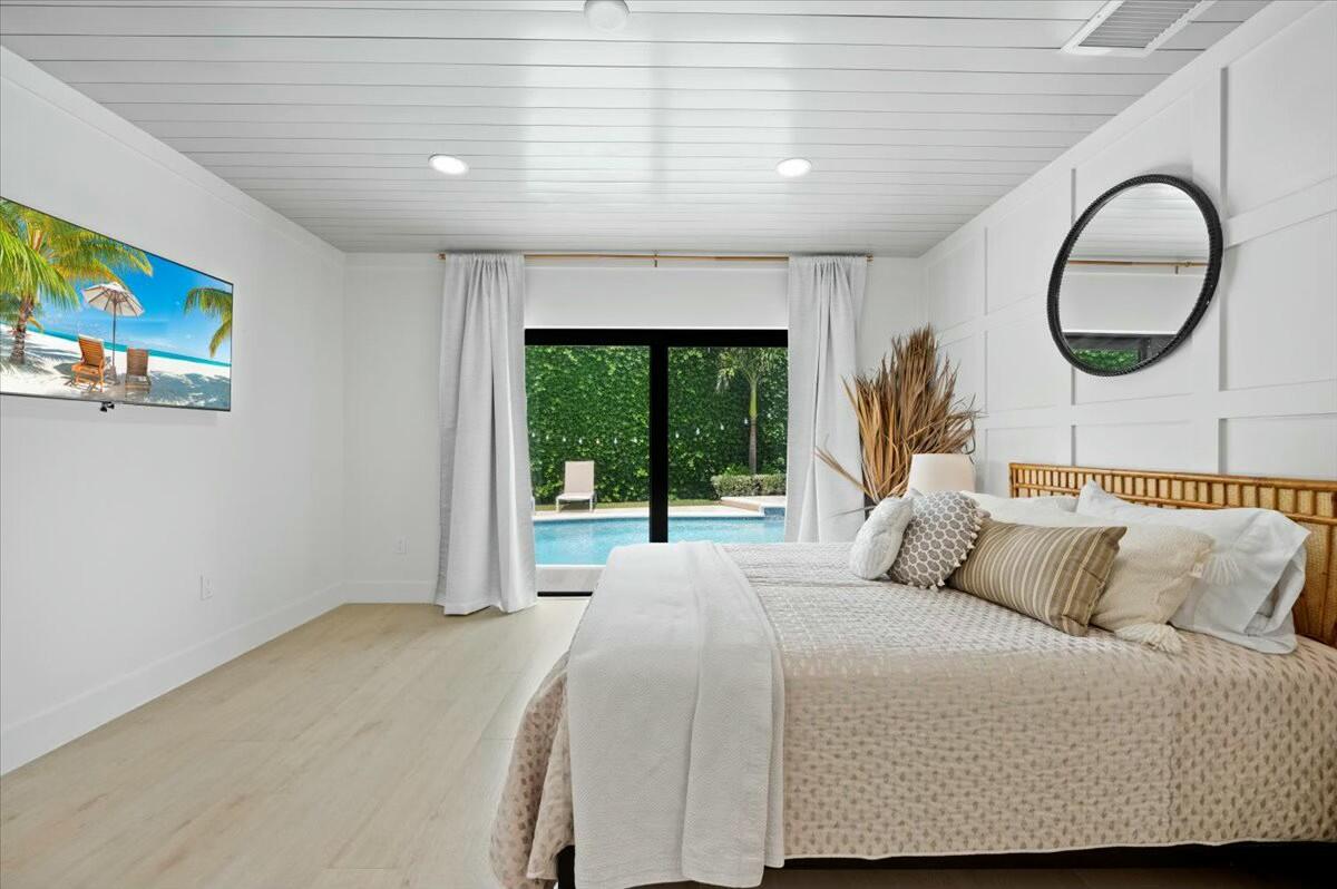 27 Ocean, Jupiter FL 33469
