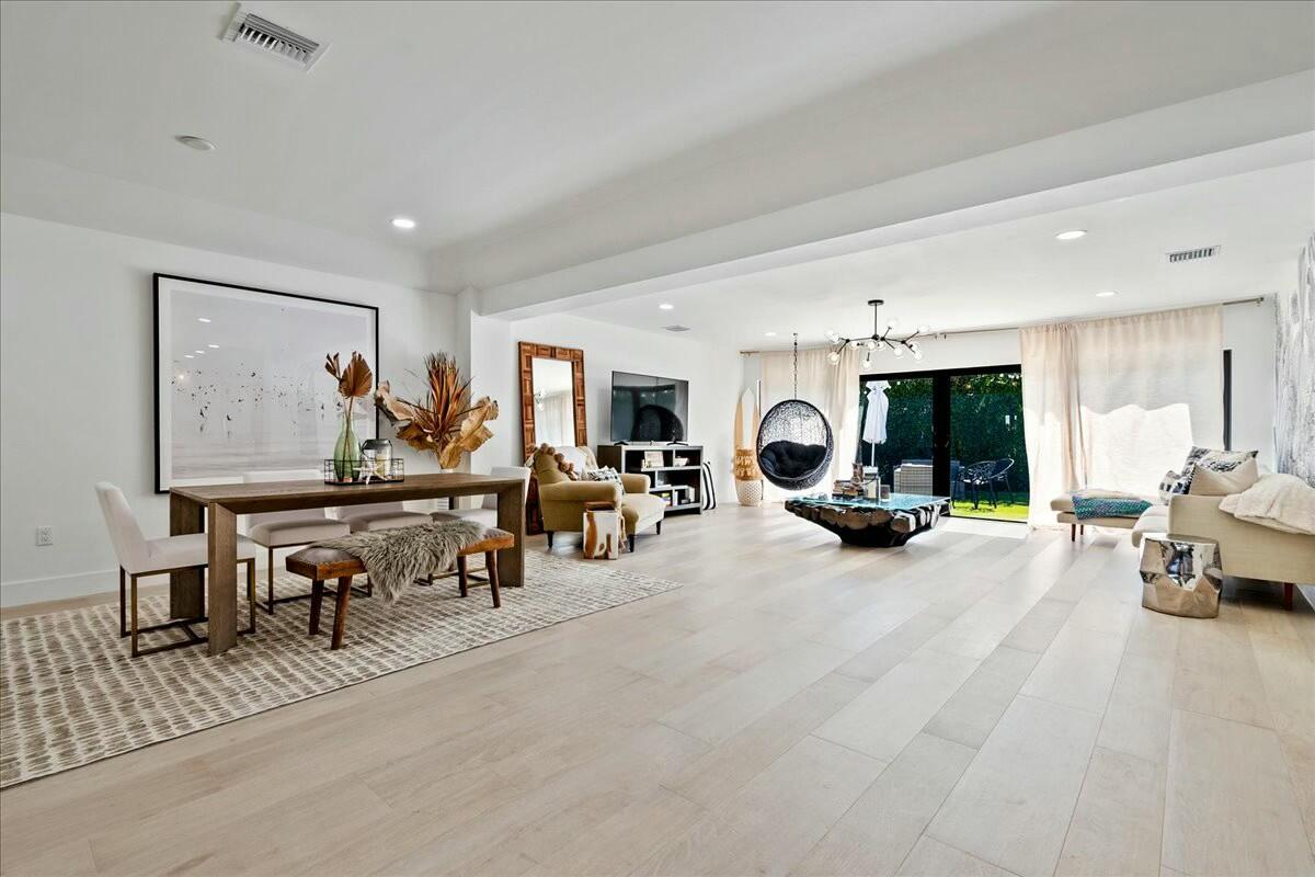 27 Ocean, Jupiter FL 33469