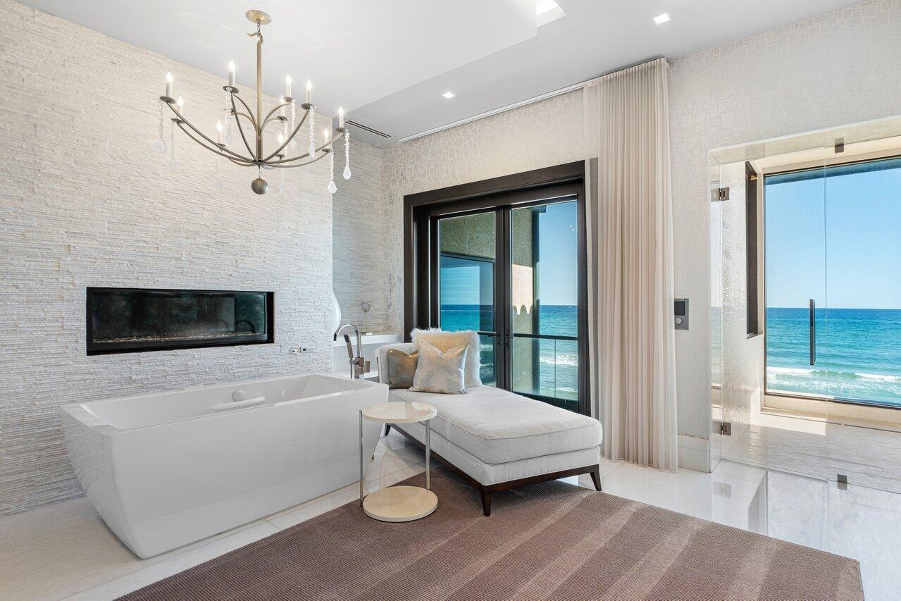 1370 S Ocean, Manalapan FL 33462