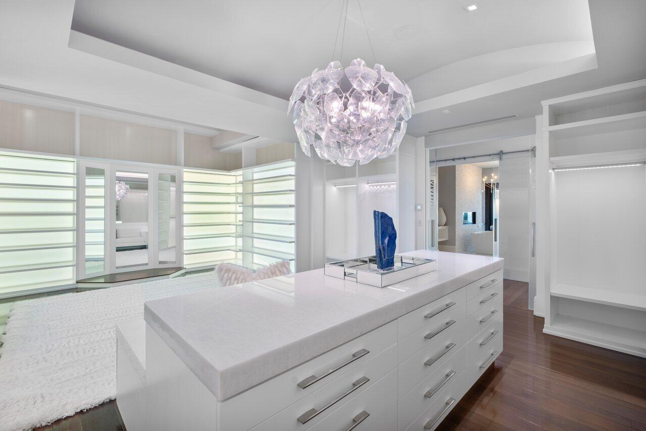 1370 S Ocean, Manalapan FL 33462