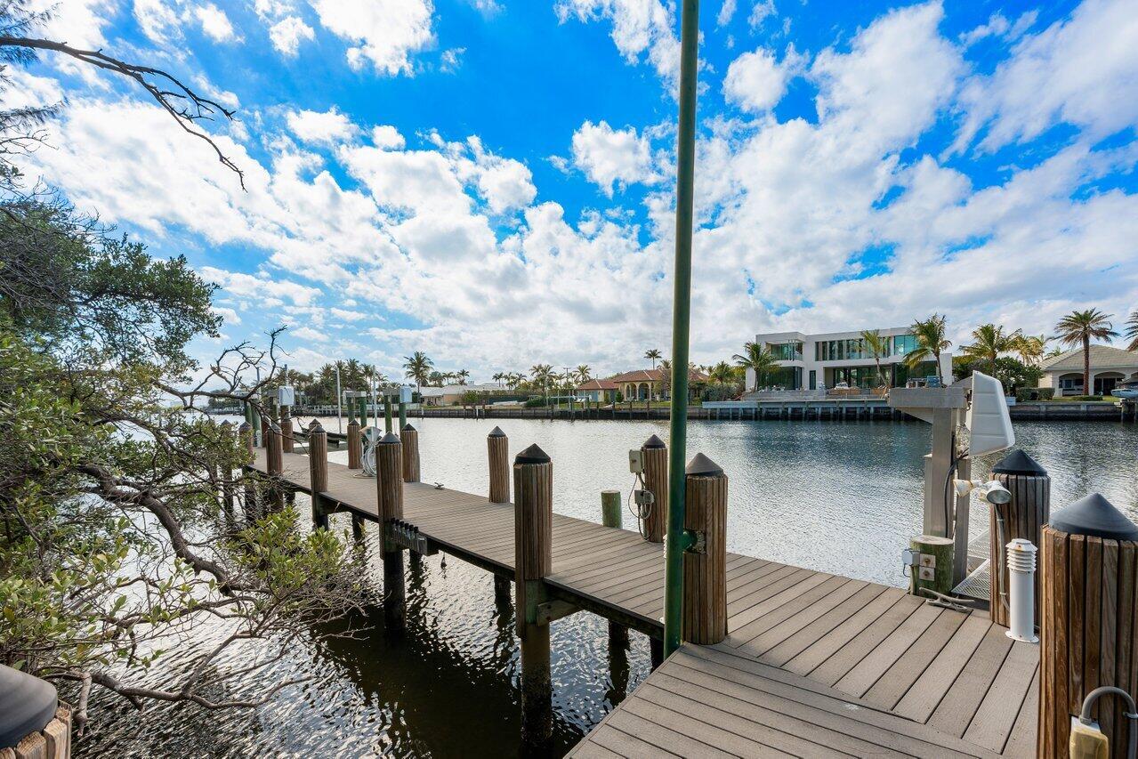 1370 S Ocean, Manalapan FL 33462