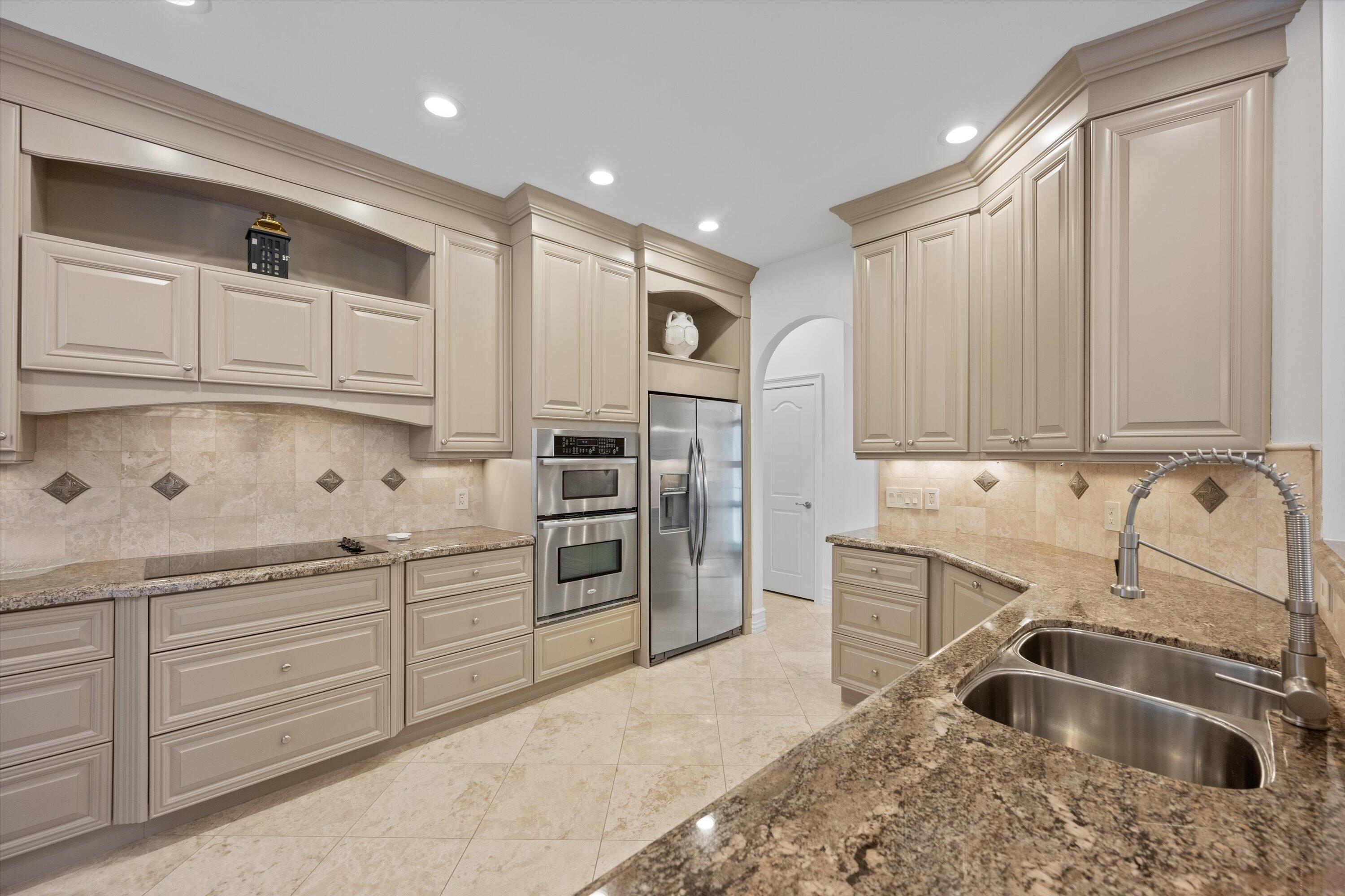 9445 E Fairway, West Palm Beach FL 33411