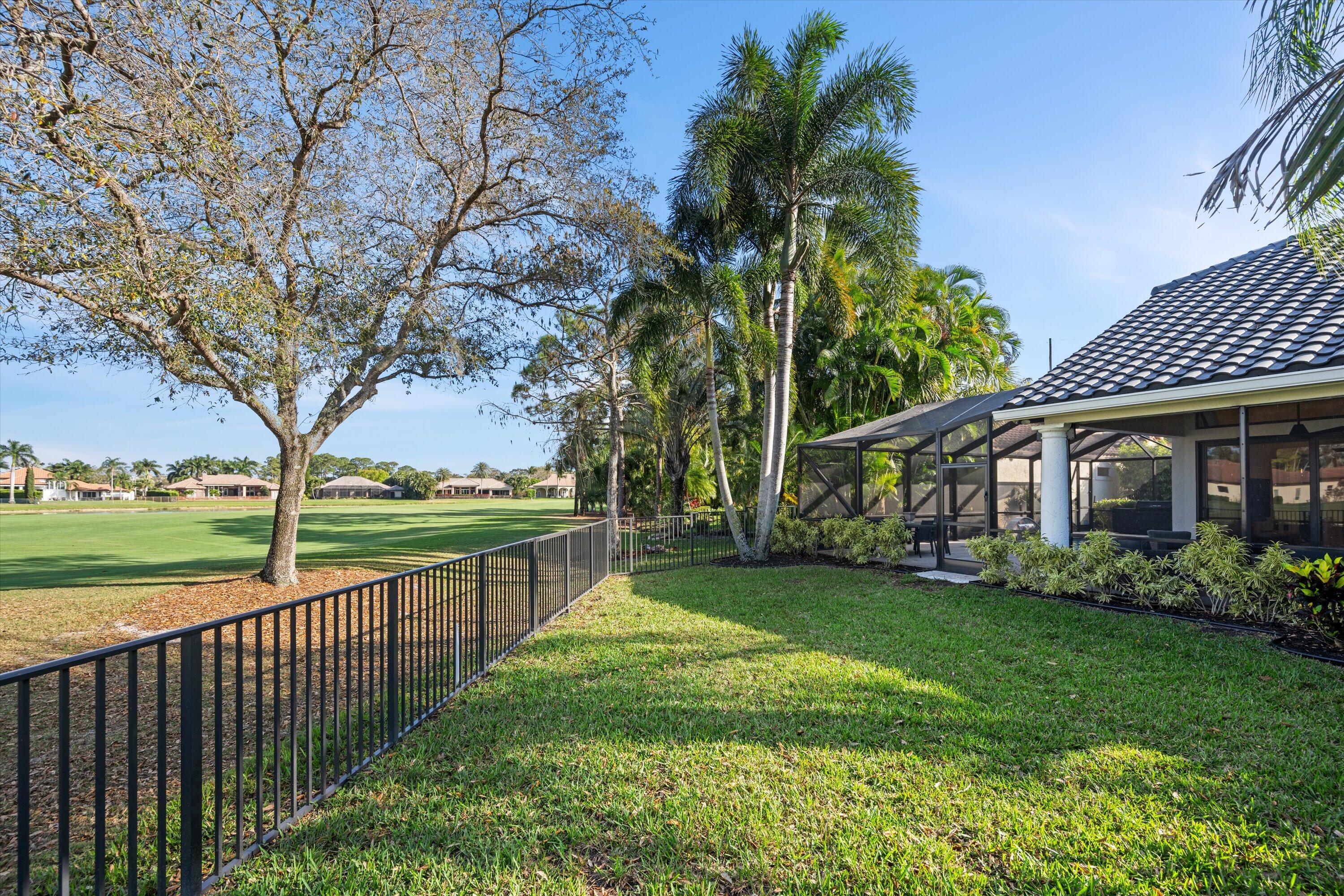 9445 E Fairway, West Palm Beach FL 33411