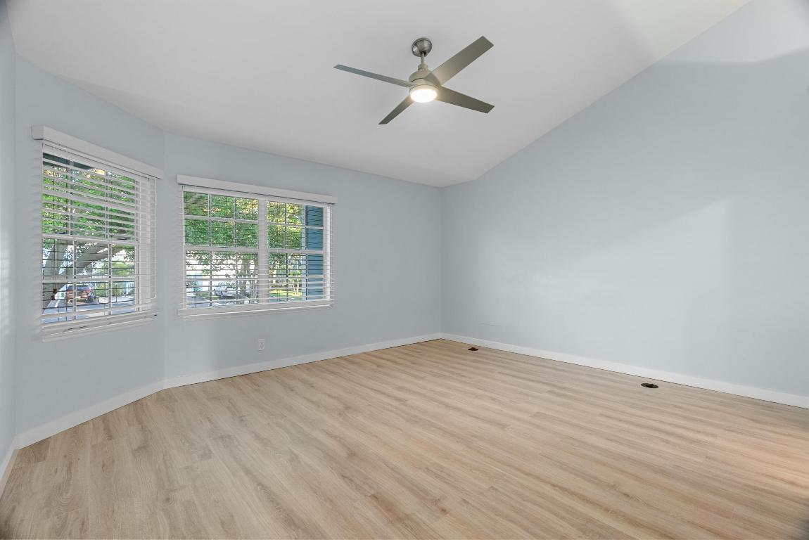 210 Ocean Dunes, Jupiter FL 33477