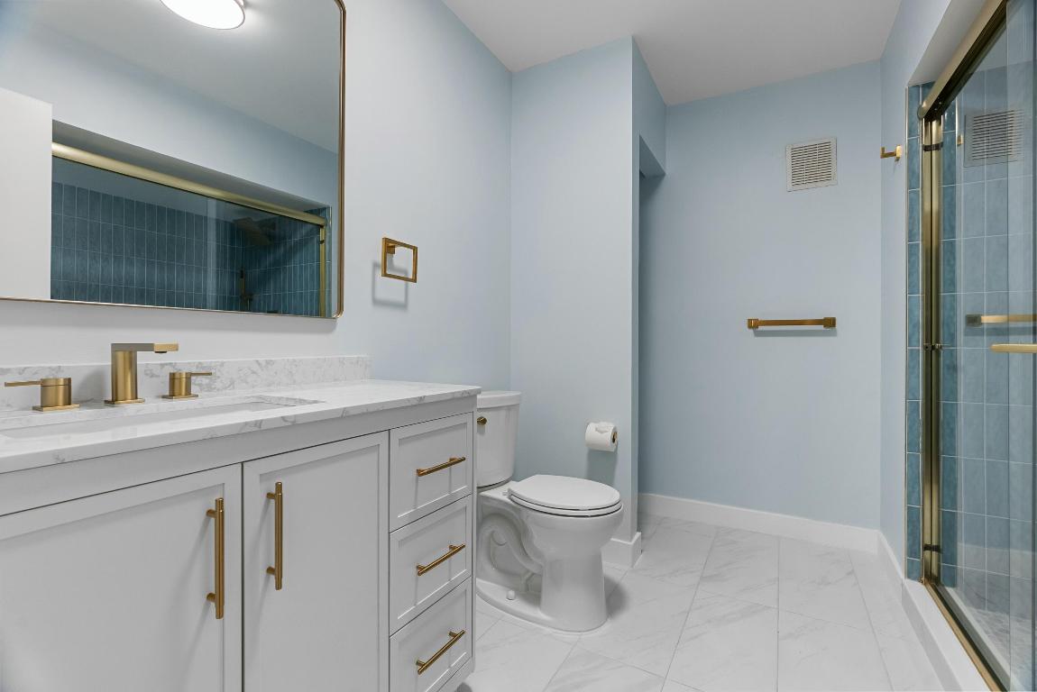 210 Ocean Dunes, Jupiter FL 33477