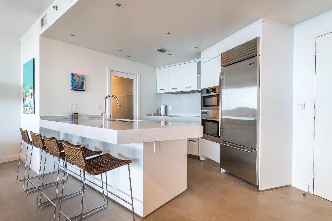 400 Alton #1808, Miami Beach FL 33139