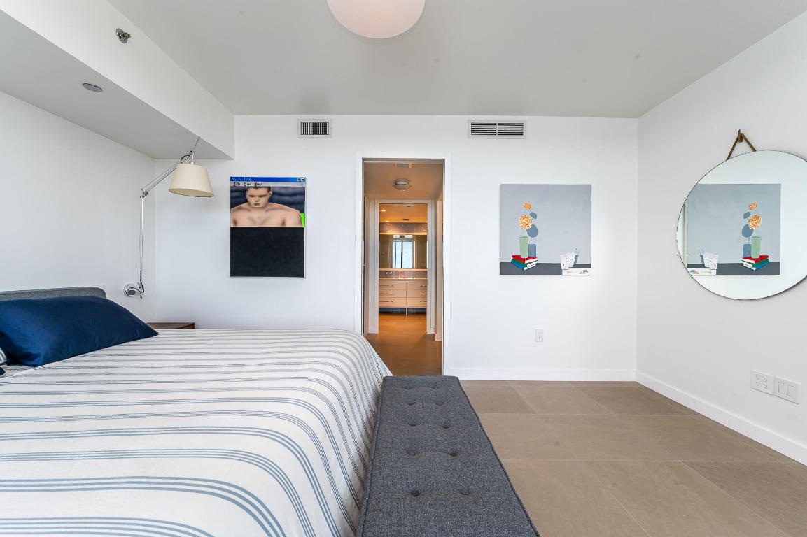 400 Alton #1808, Miami Beach FL 33139