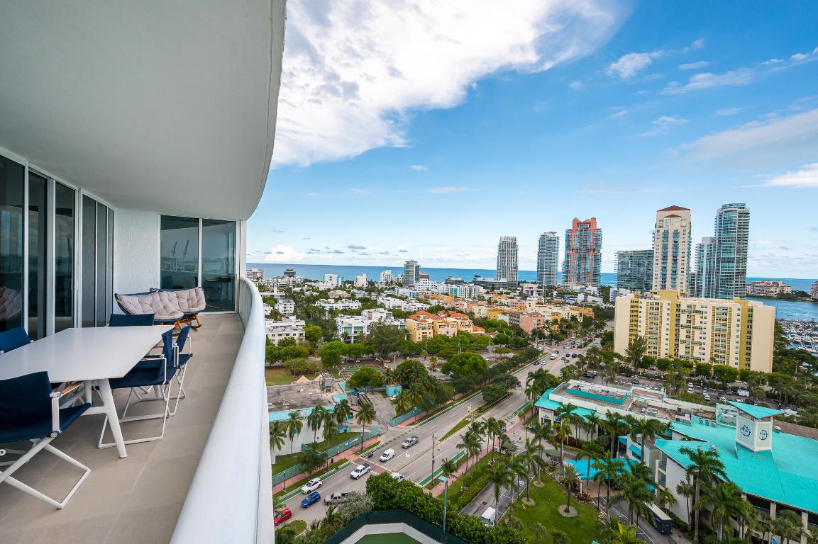 400 Alton #1808, Miami Beach FL 33139