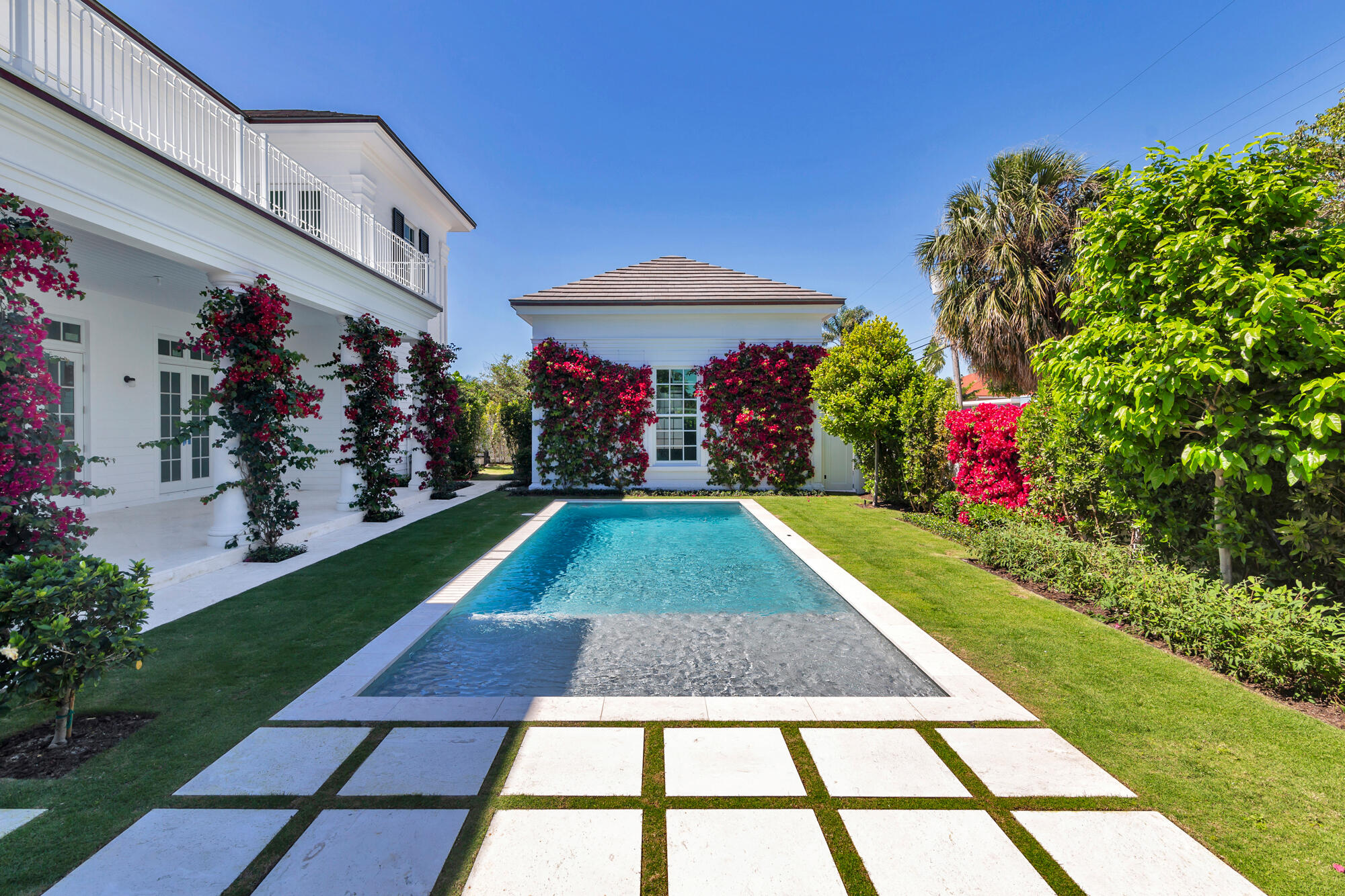 205 Gray, West Palm Beach FL 33405