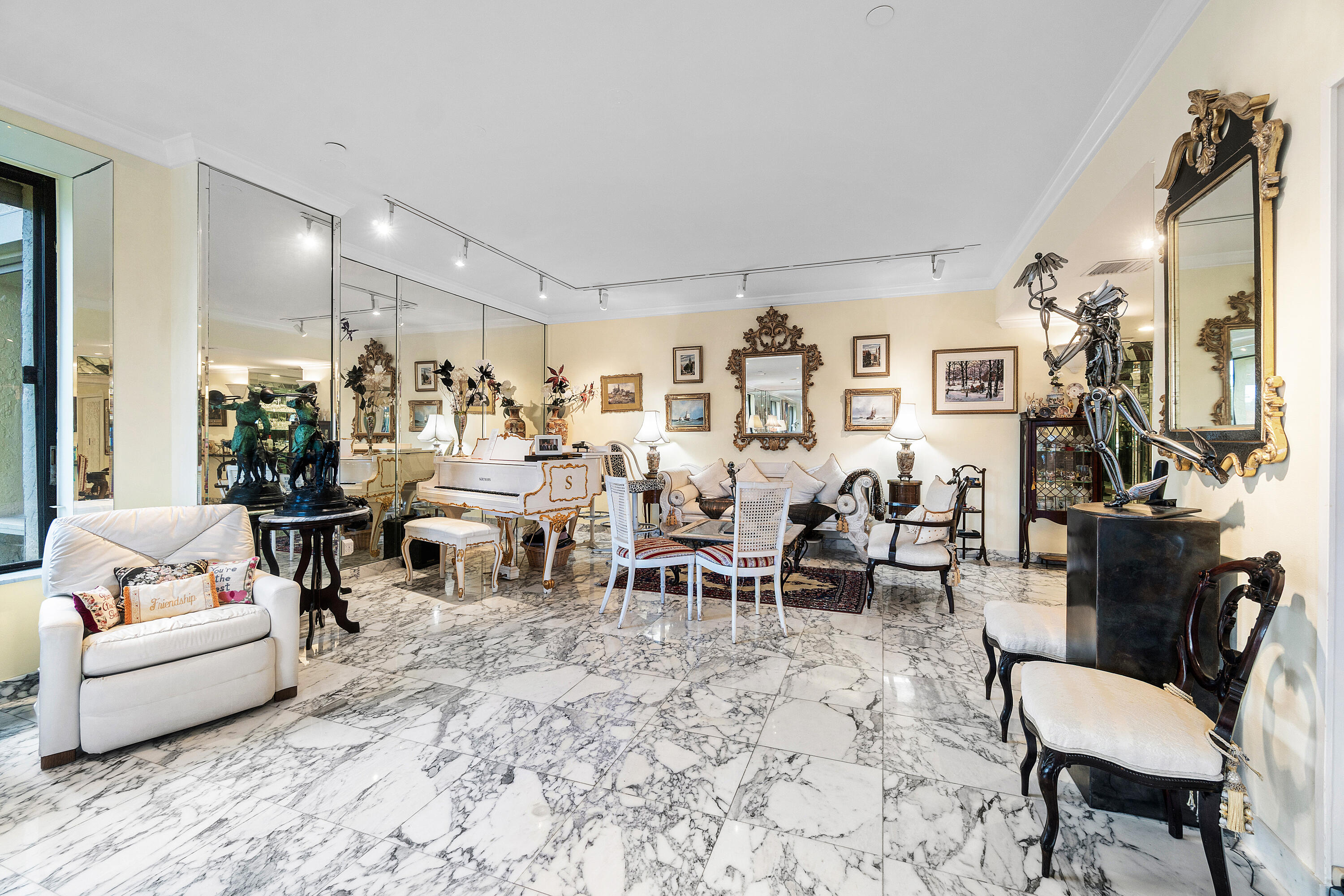 150 Bradley #101, Palm Beach FL 33480