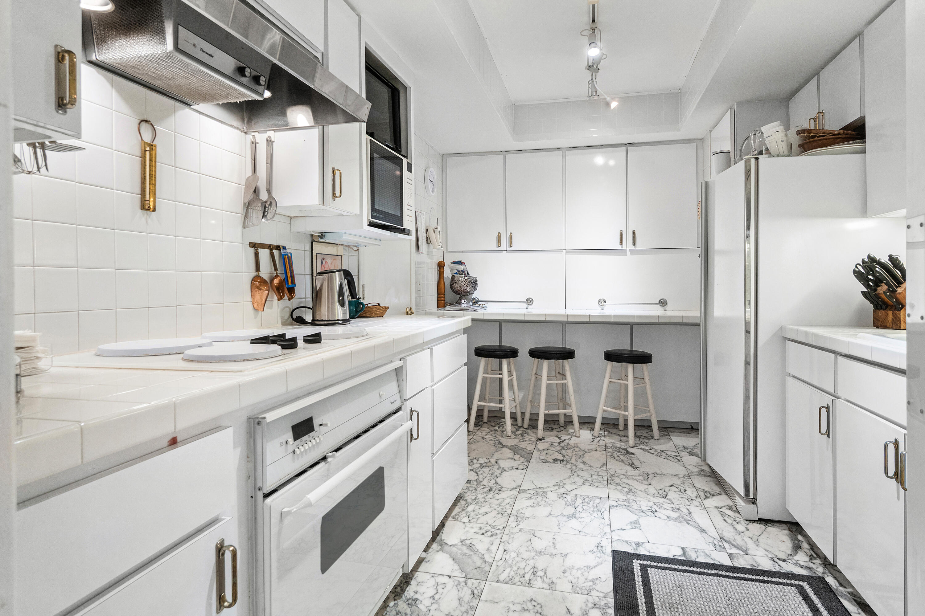 150 Bradley #101, Palm Beach FL 33480