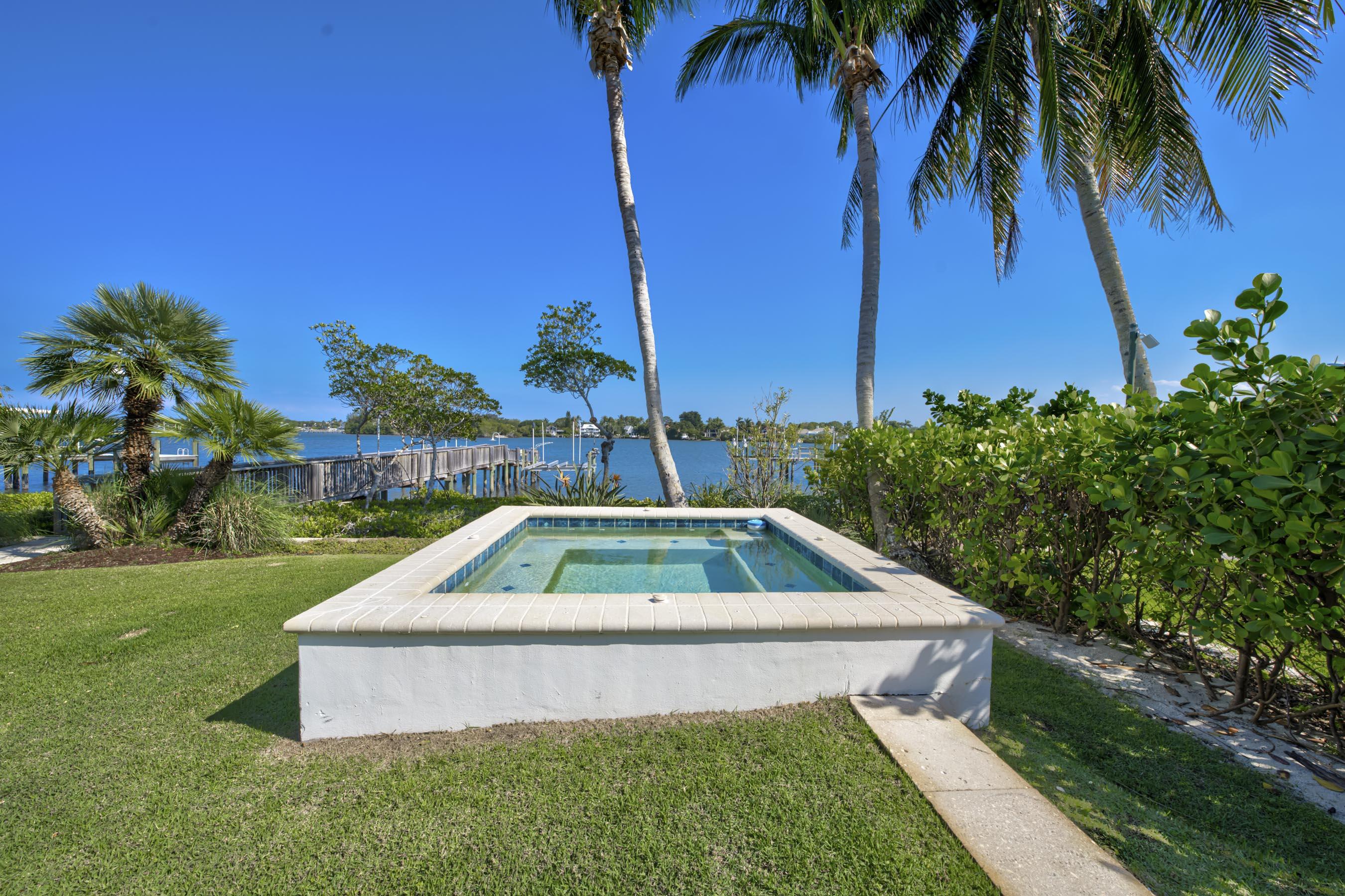 5270 Pennock Point, Jupiter FL 33458